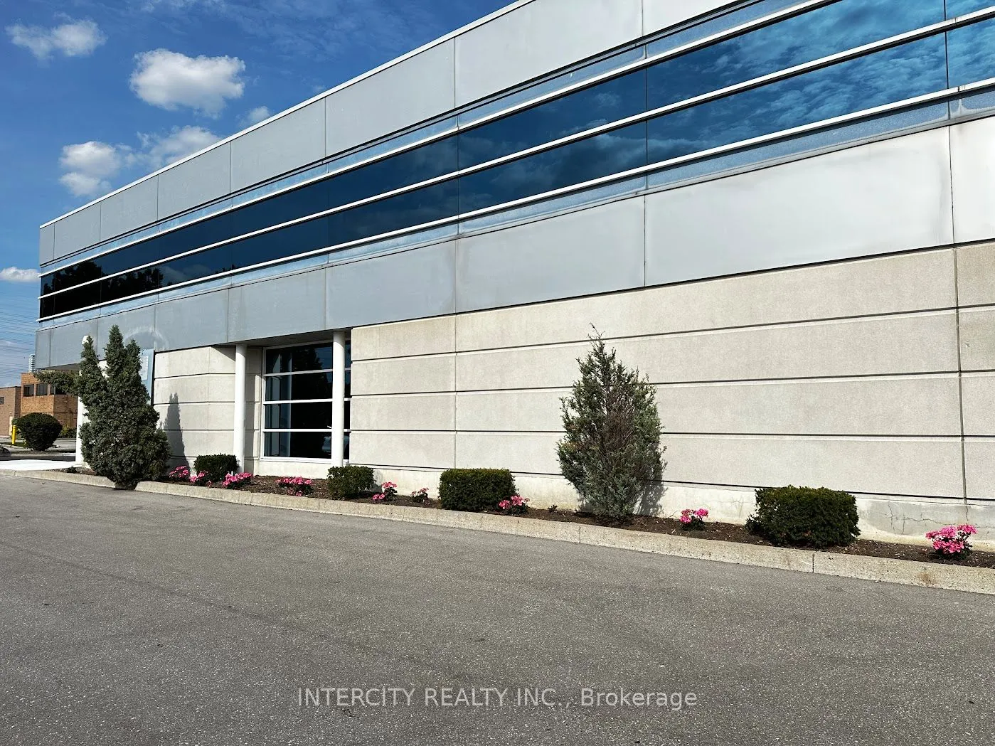 99 Sante Drive, #B
