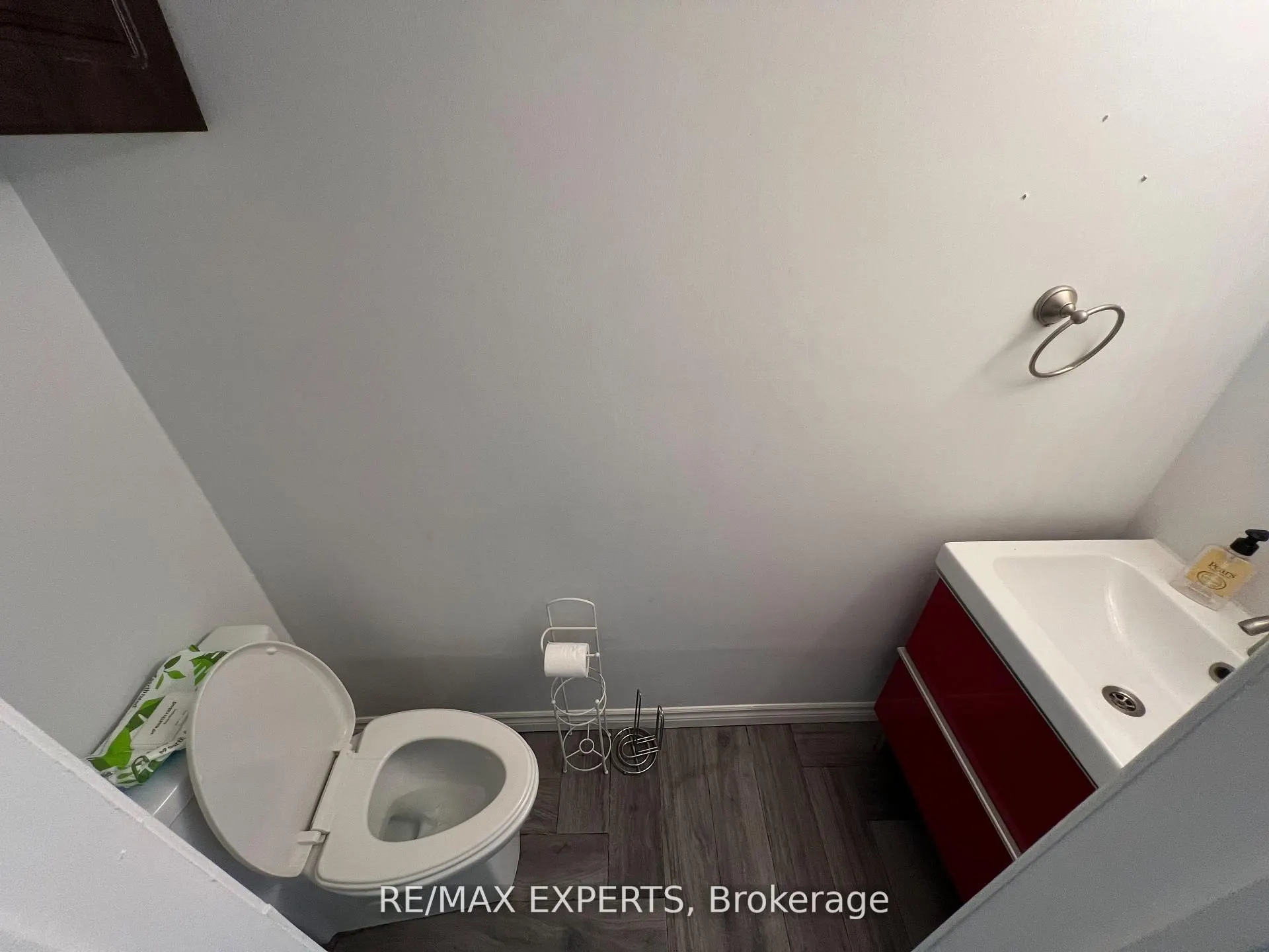 30 Wertheim Court, #18 (Lower)