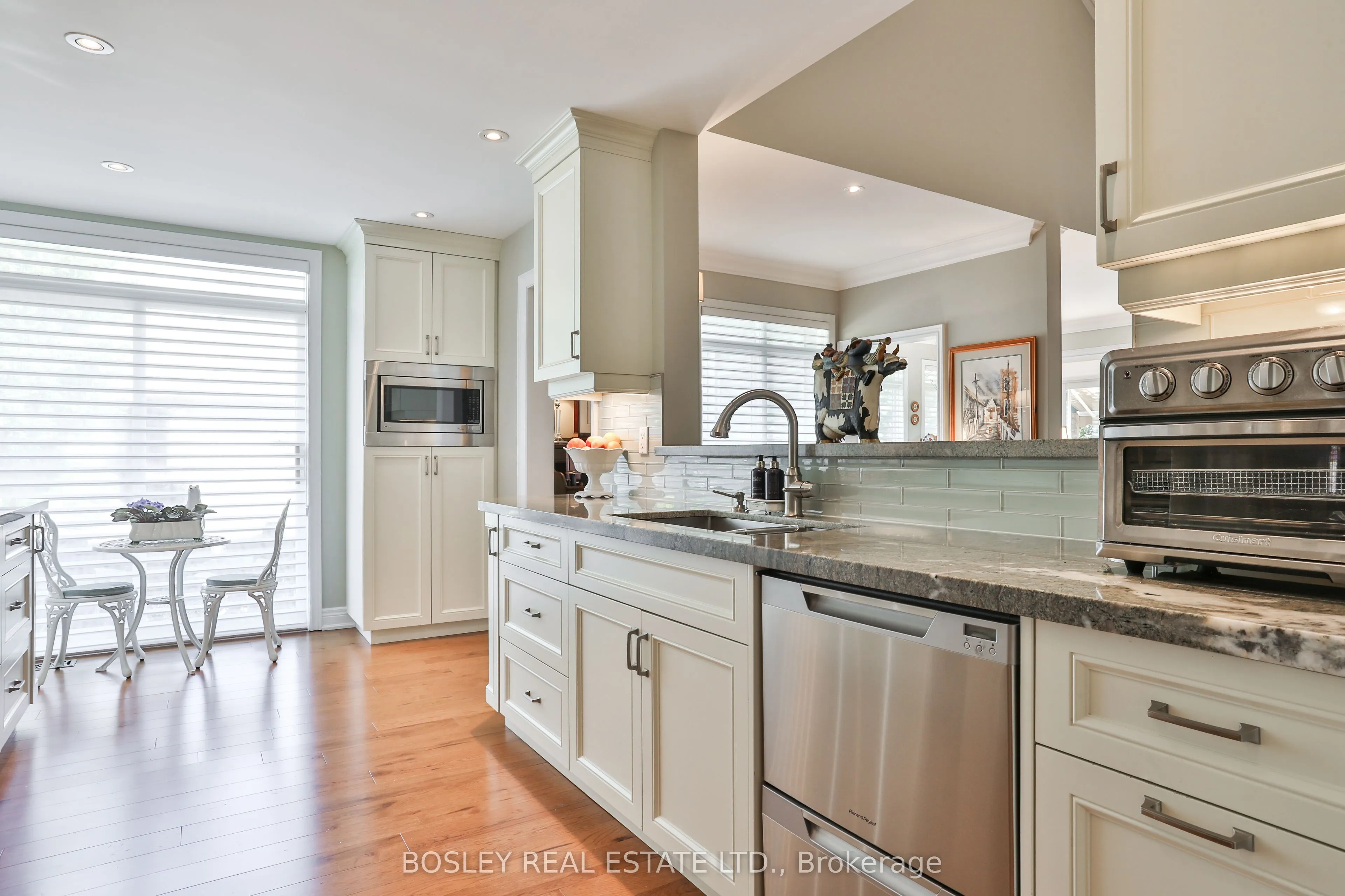 34 Johnson Links Way, #221