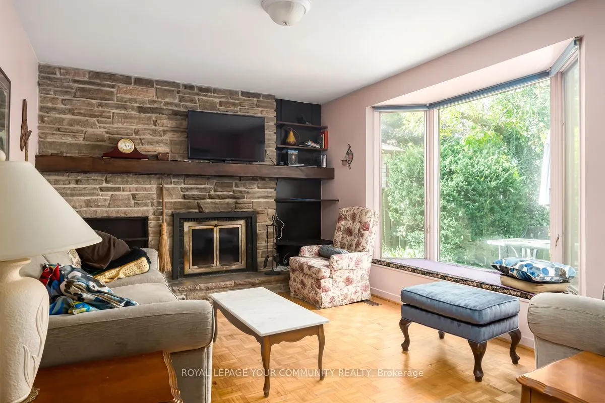 42 Lillooet Crescent