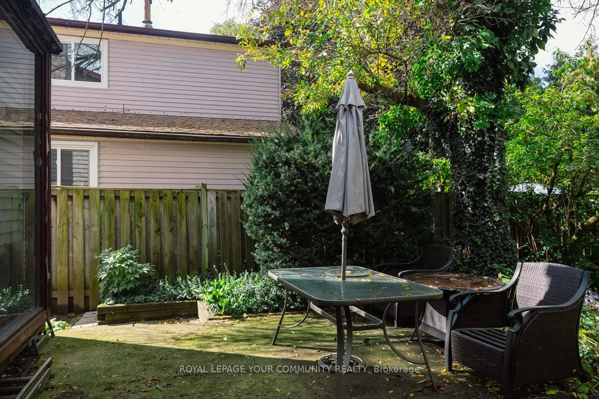 42 Lillooet Crescent