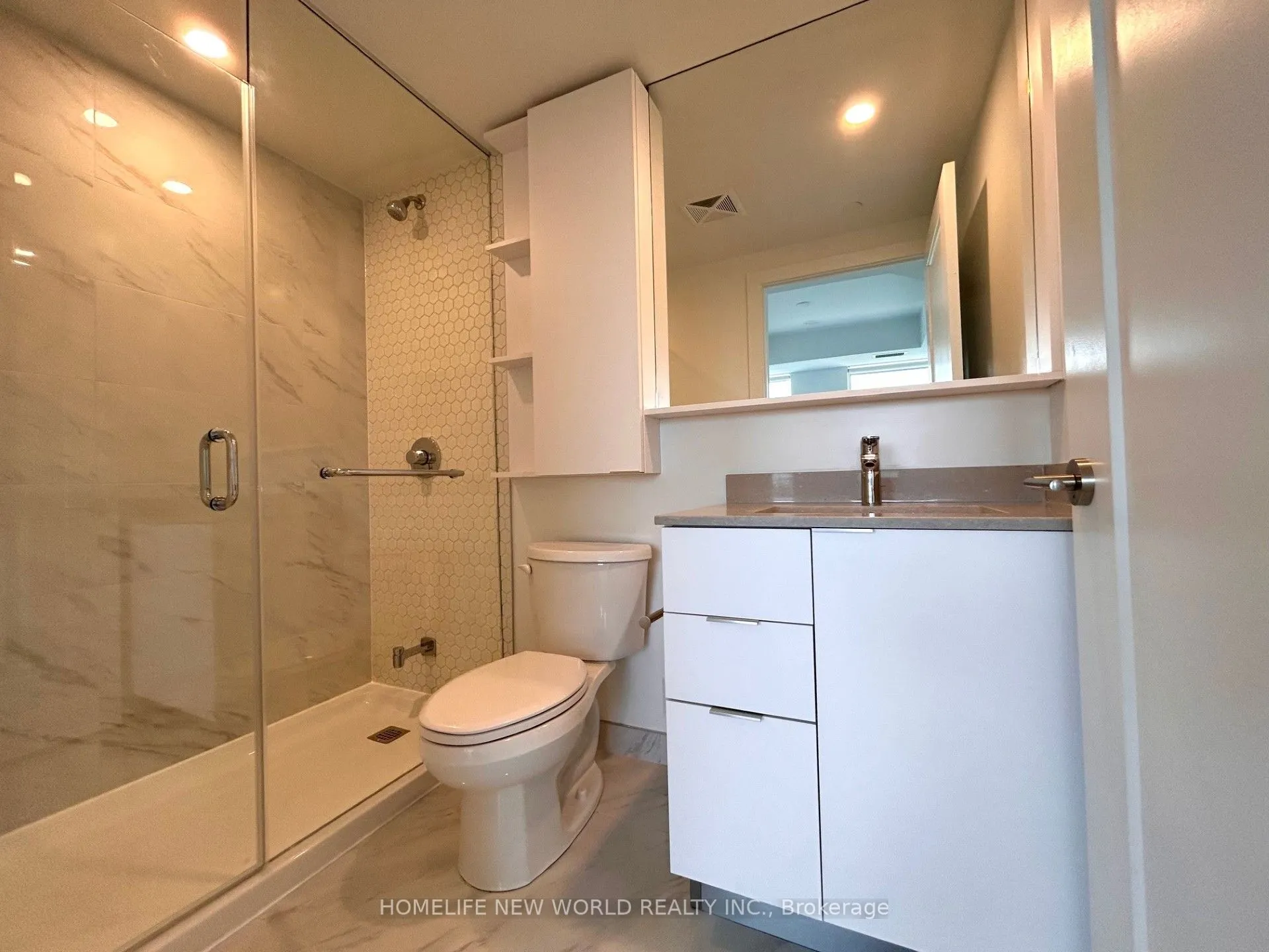 8 Cedarland Drive, #1015