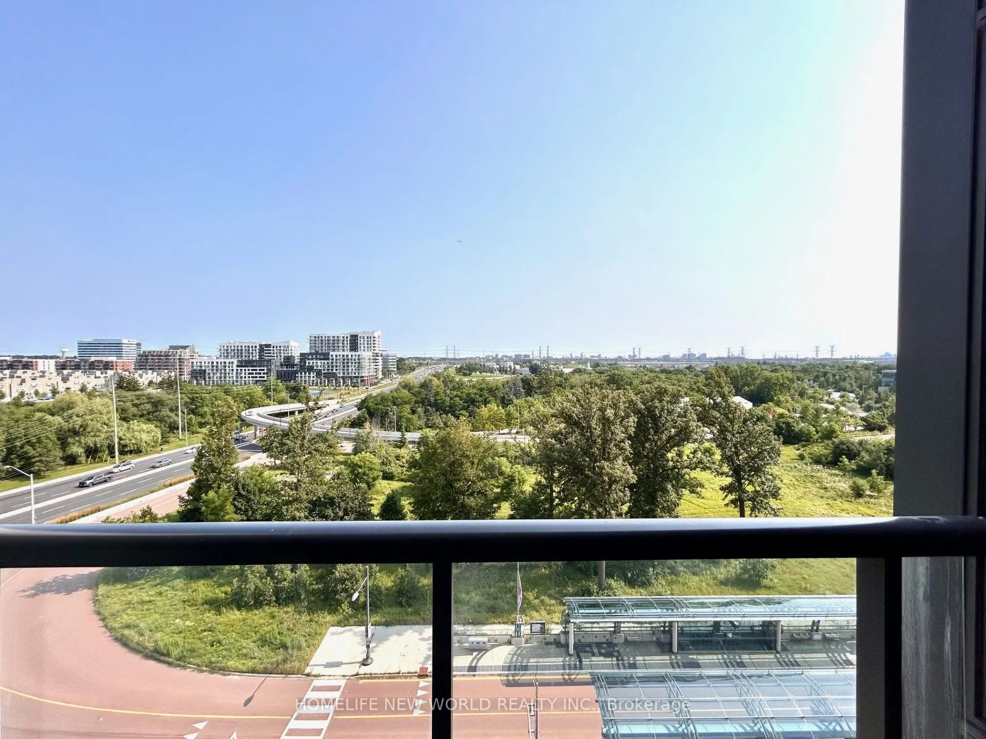 8 Cedarland Drive, #1015
