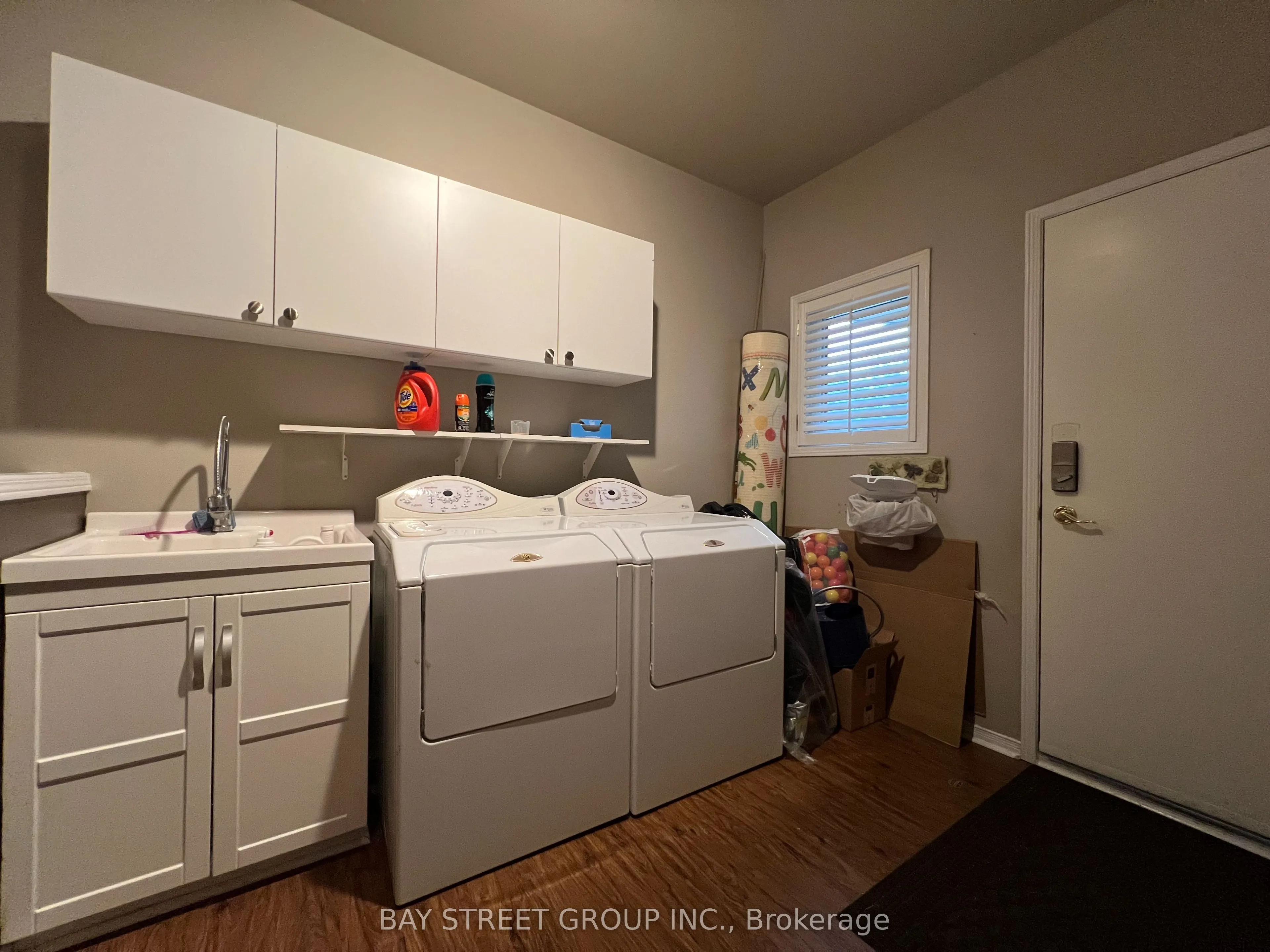 52 Loring Cres, #Bsmt