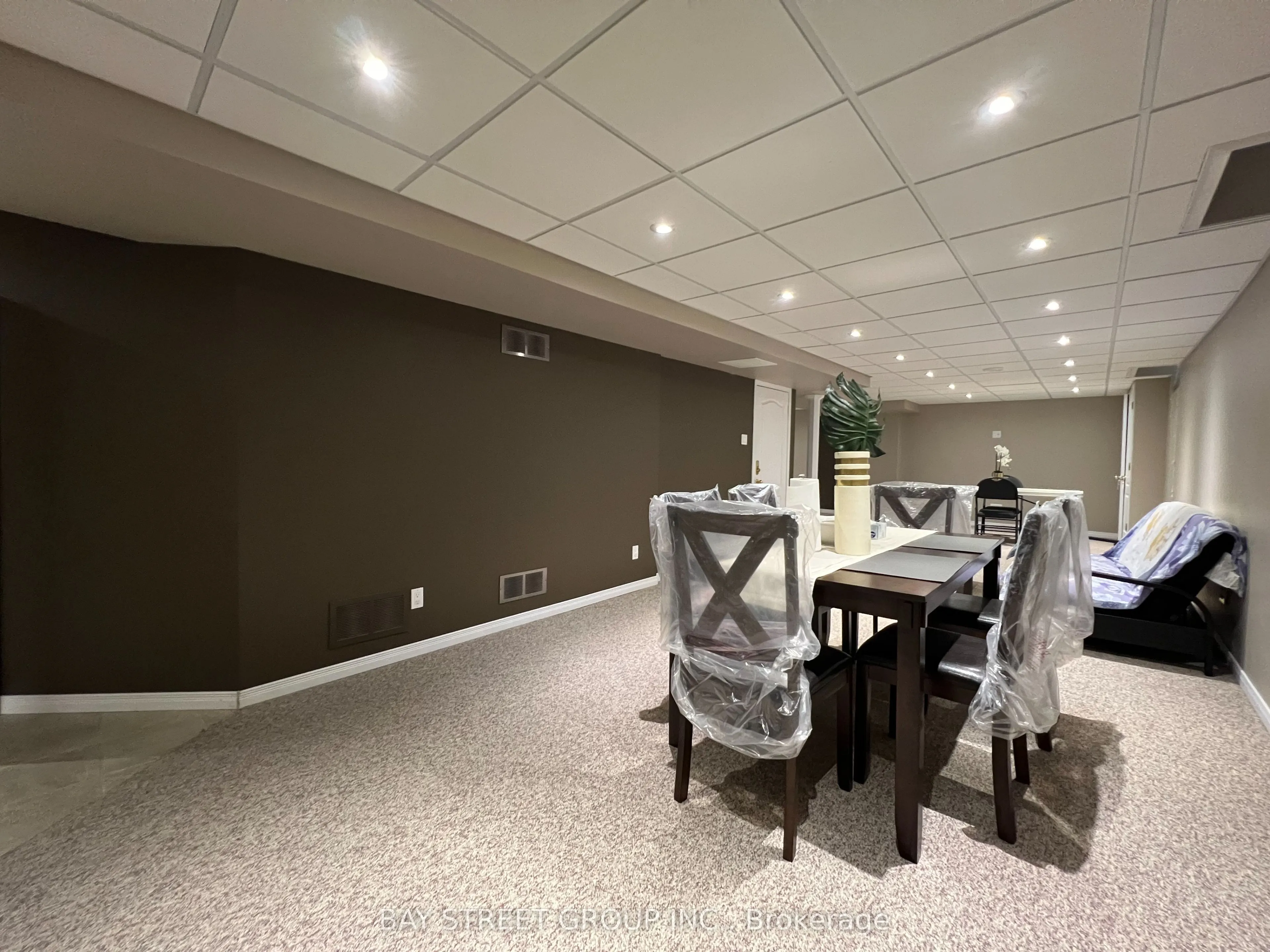 52 Loring Cres, #Bsmt