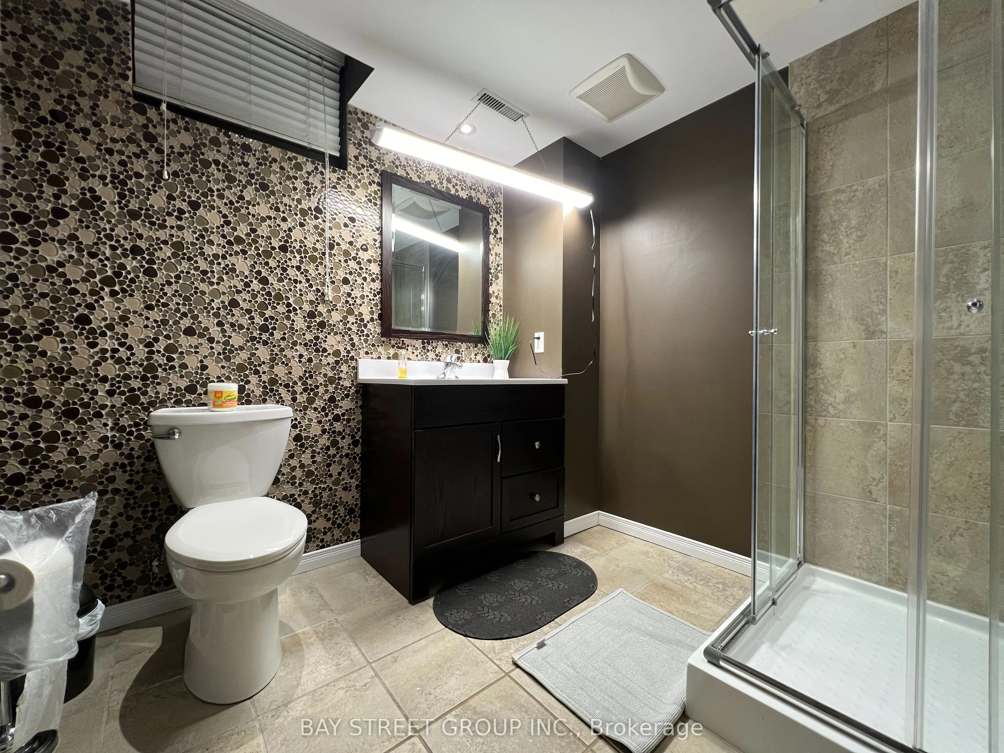 52 Loring Cres, #Bsmt
