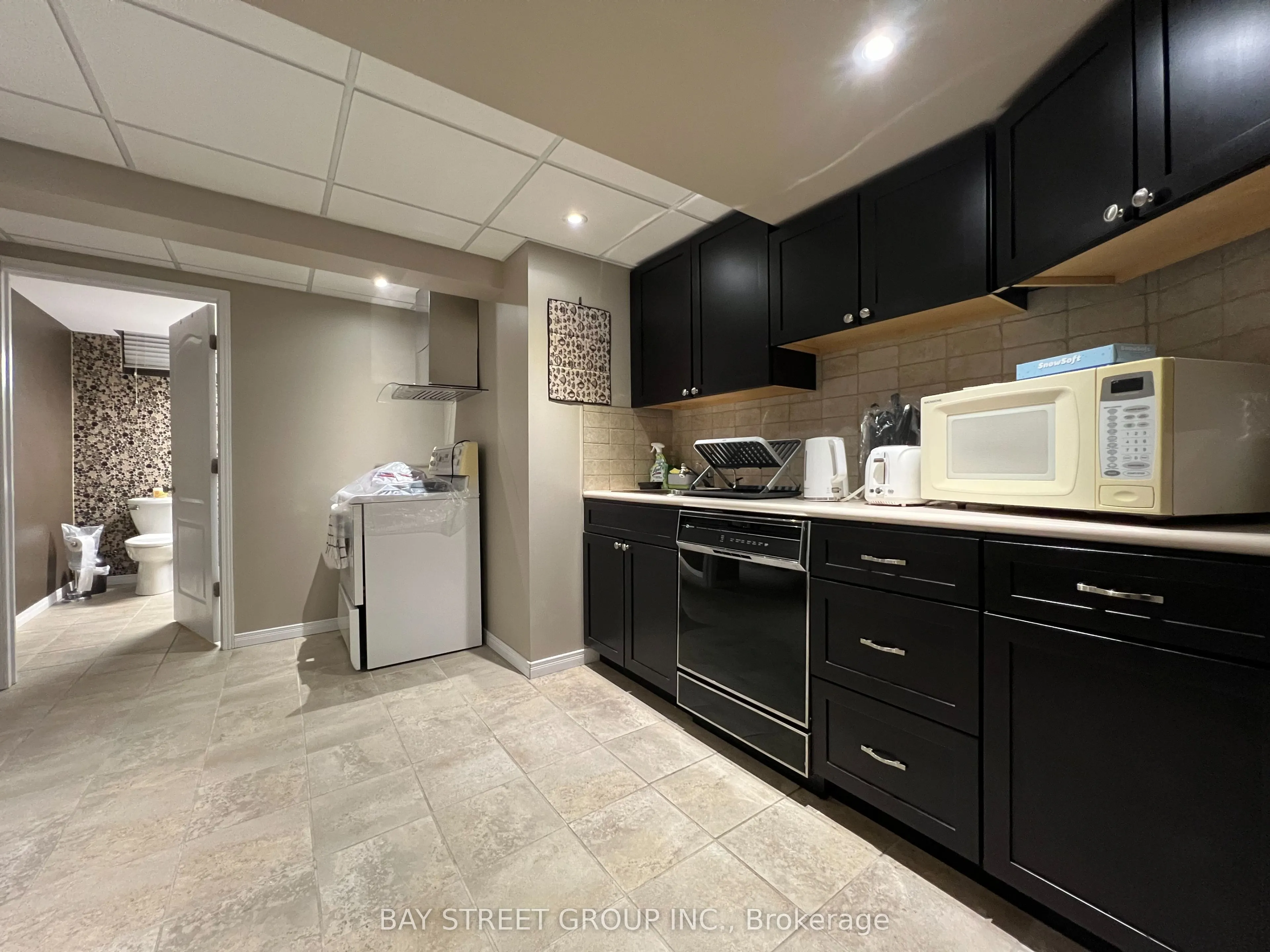 52 Loring Cres, #Bsmt
