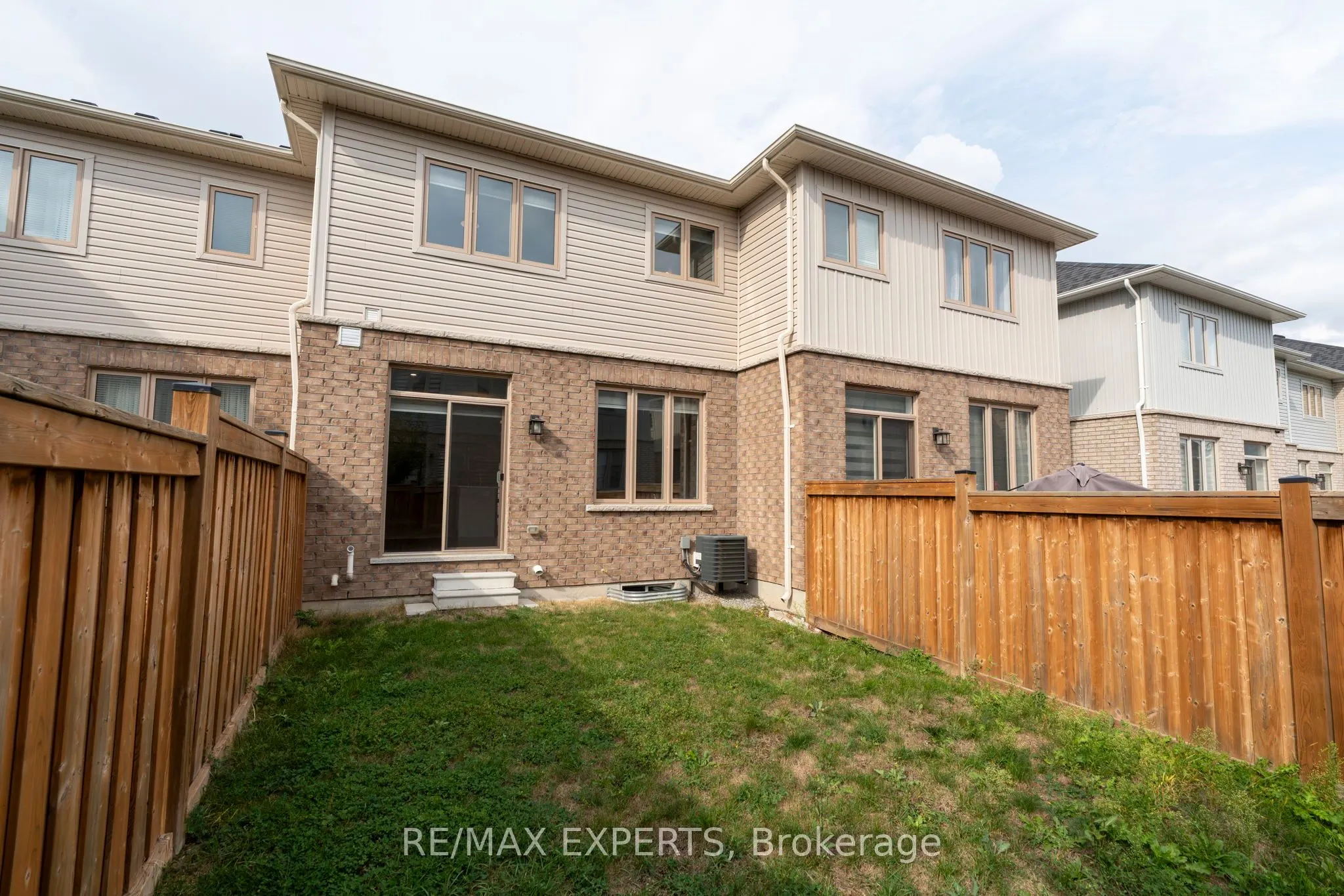 78 Clifford Crescent