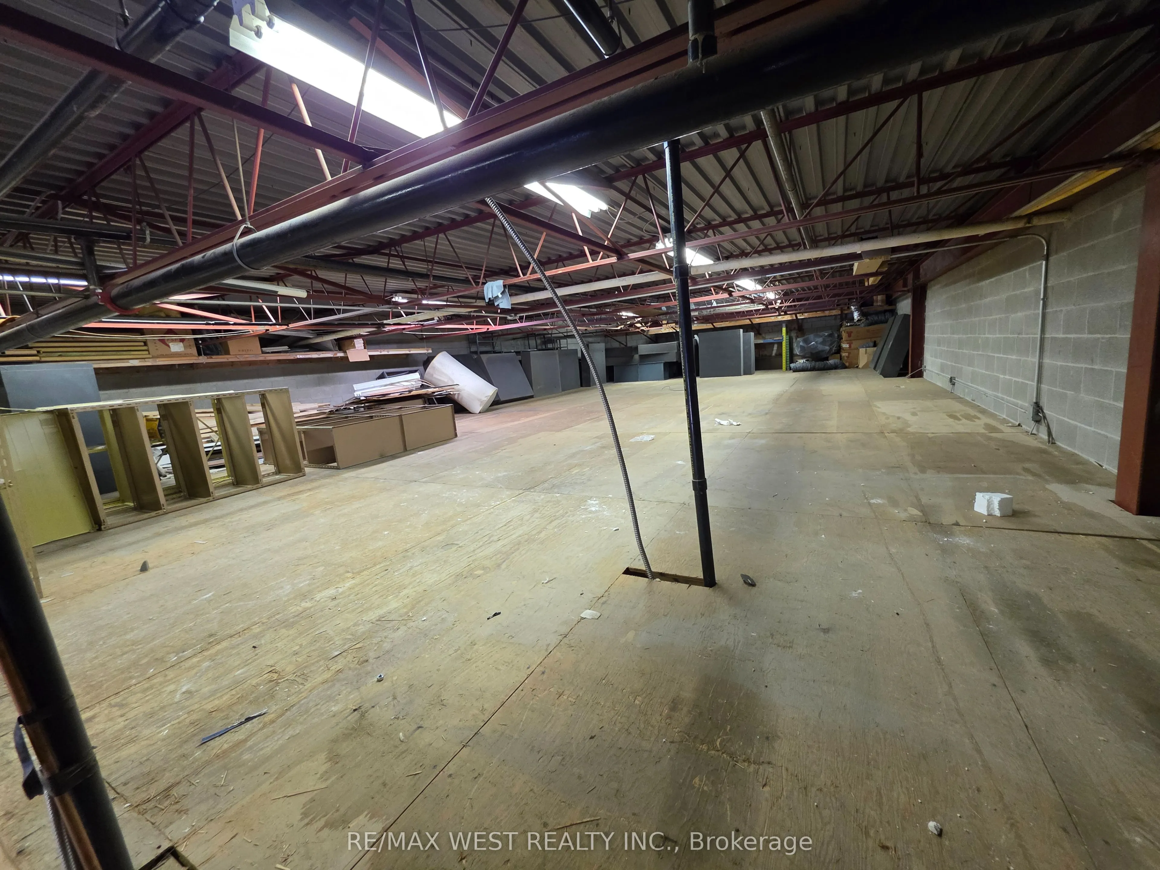2104 HWY 7 Road, #11