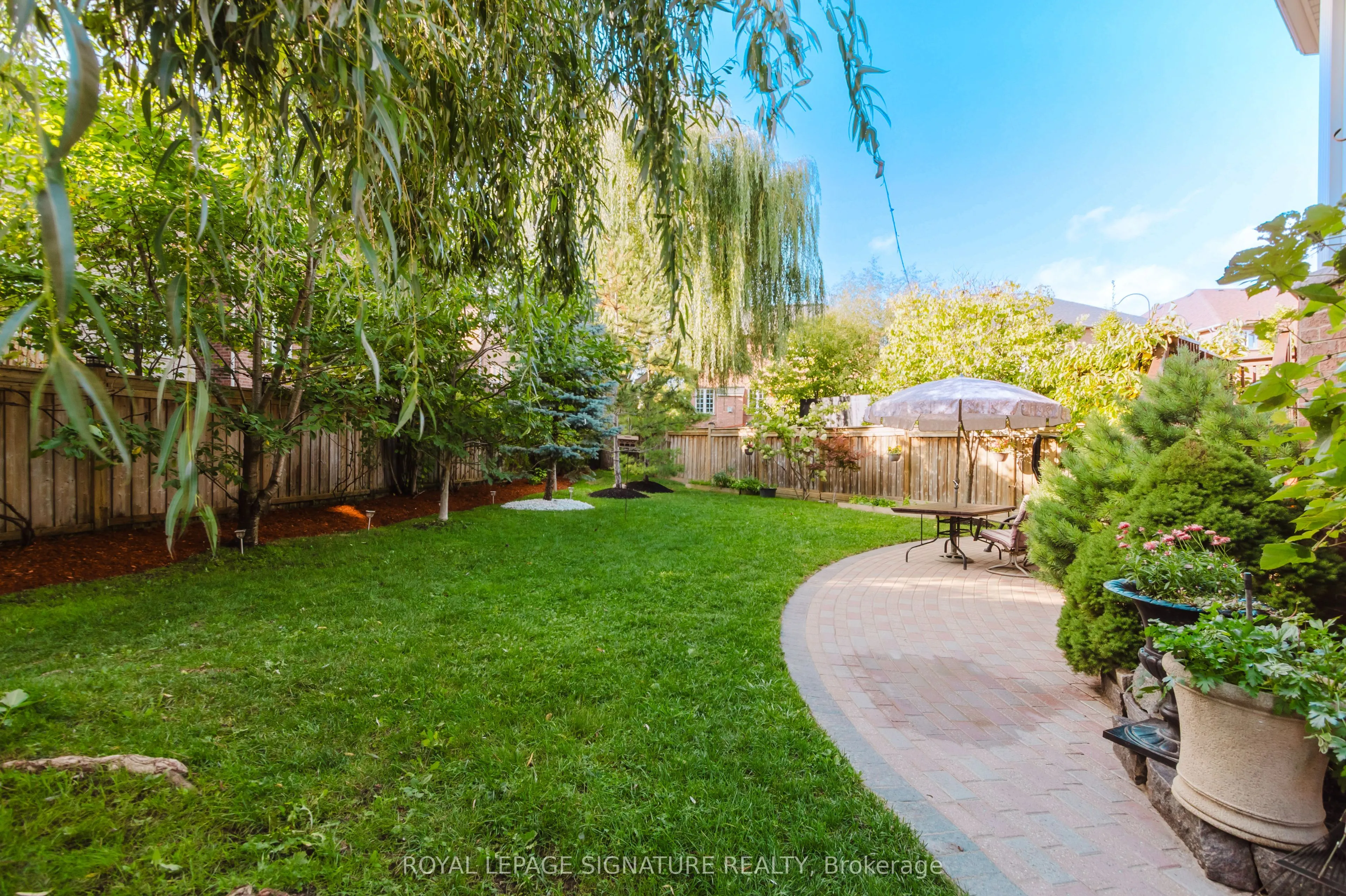 49 Carnoustie Crescent