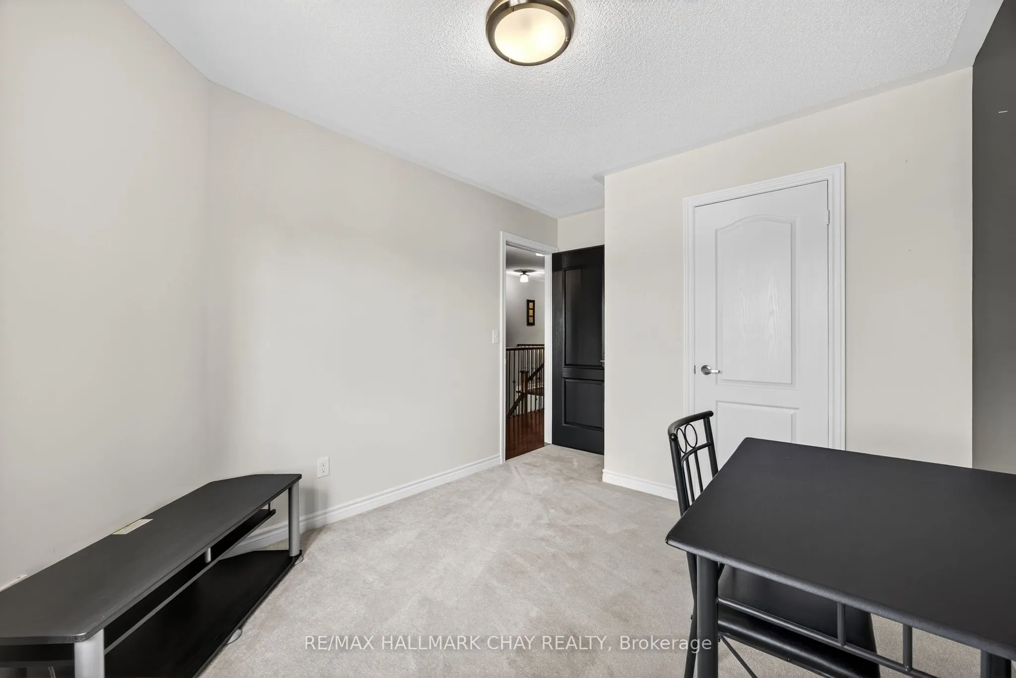 115 Collier Crescent