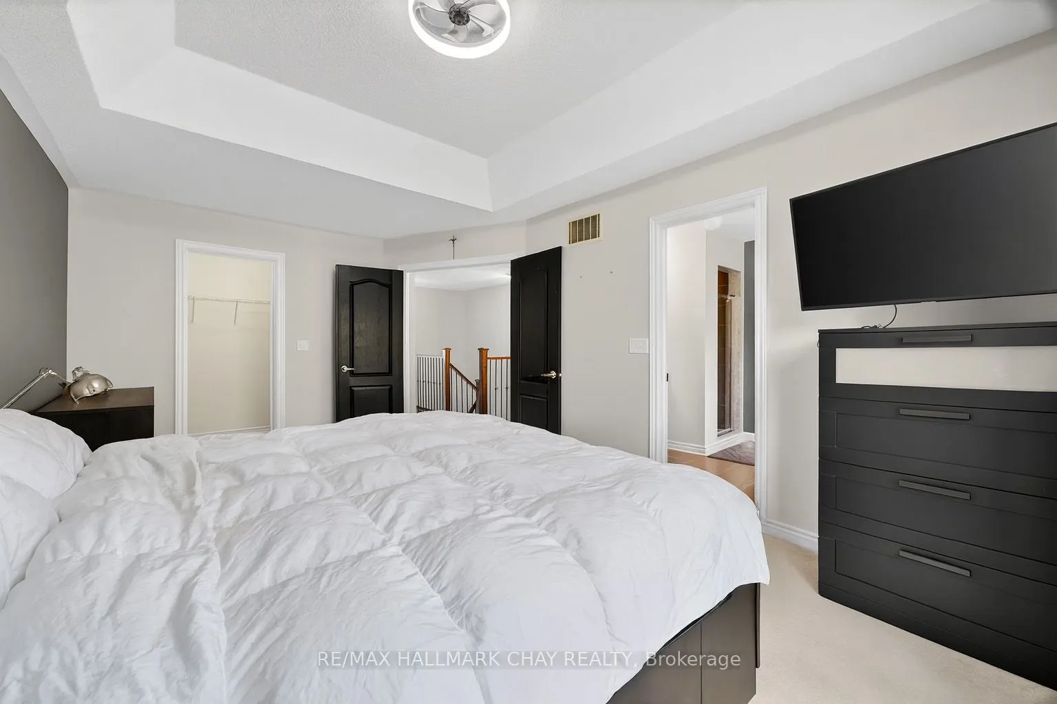 115 Collier Crescent