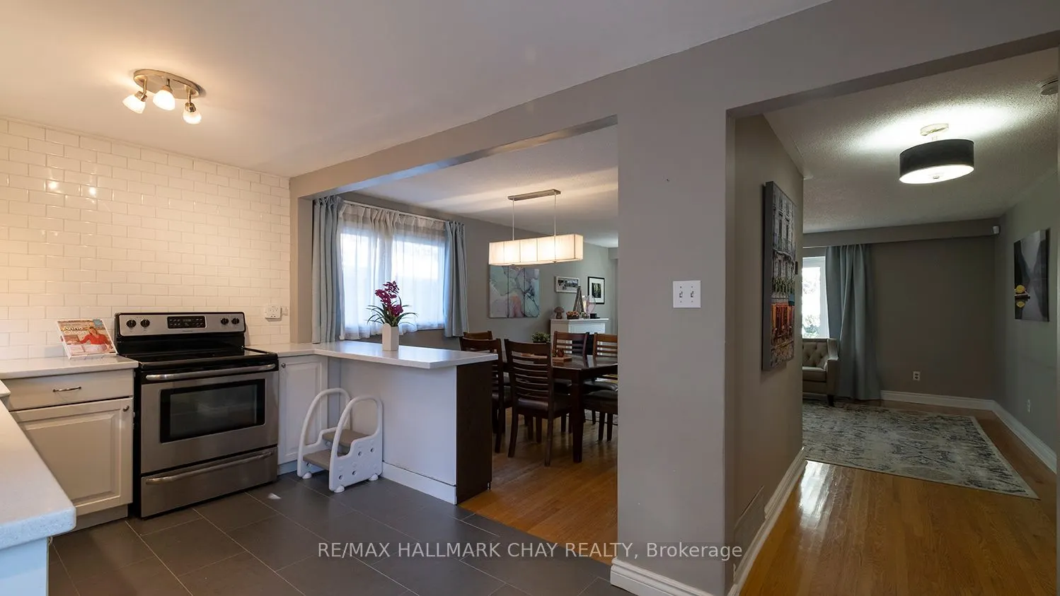 151 Orchard Heights Boulevard