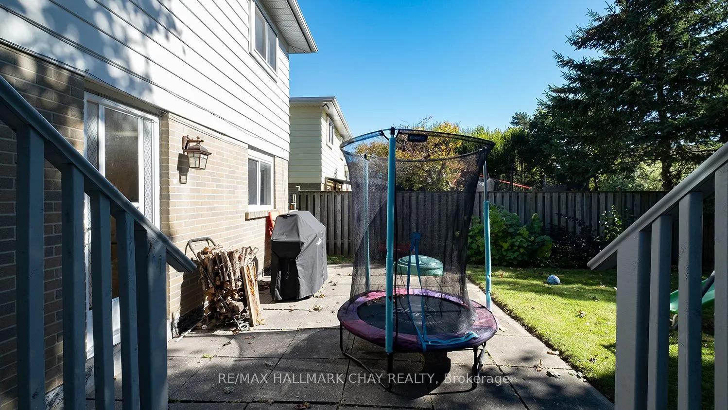 151 Orchard Heights Boulevard