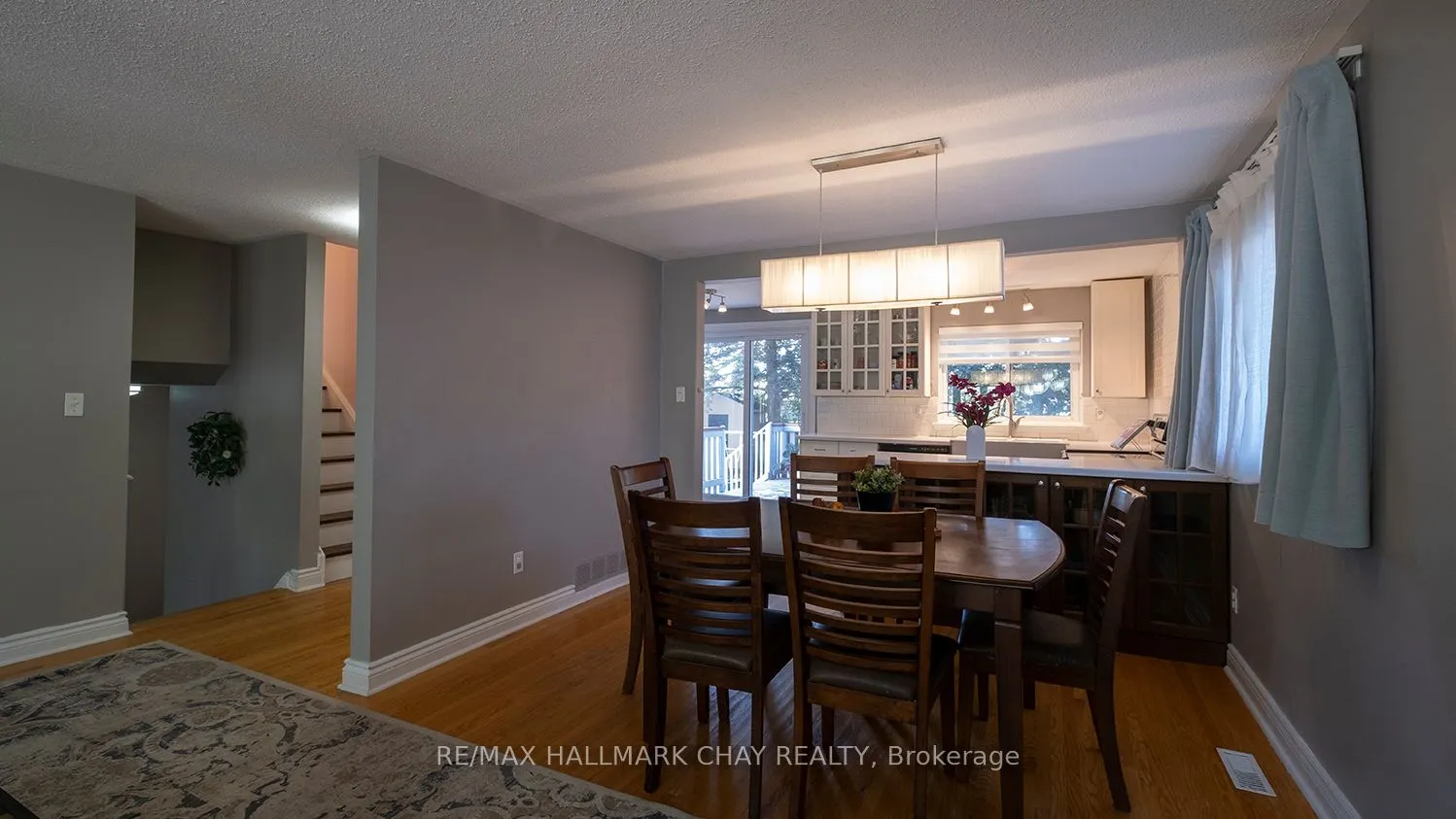 151 Orchard Heights Boulevard