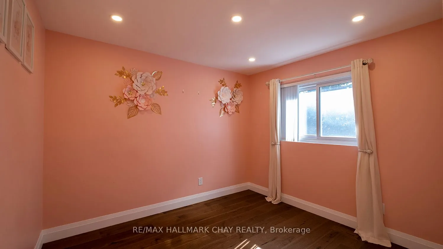 151 Orchard Heights Boulevard