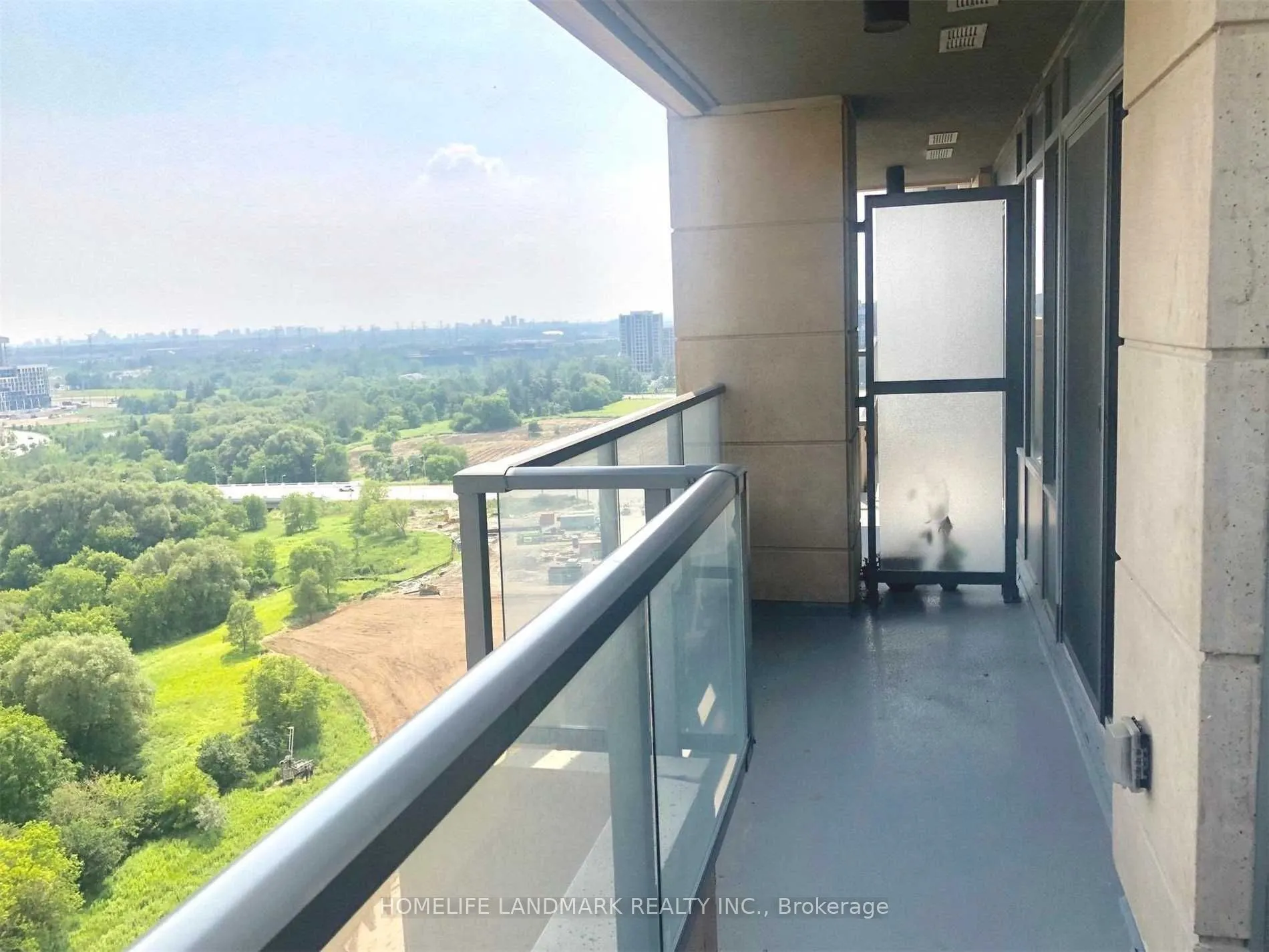 18 Uptown Drive, #2105