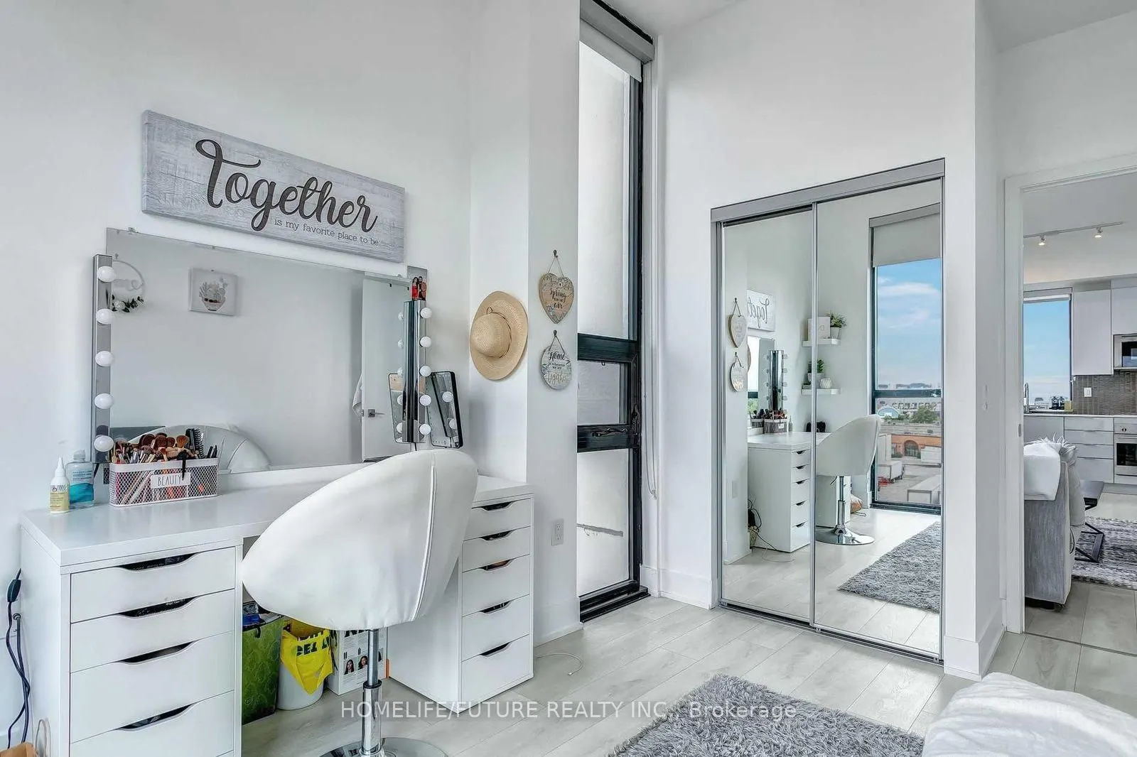 2908 Highway 7 Road, #323