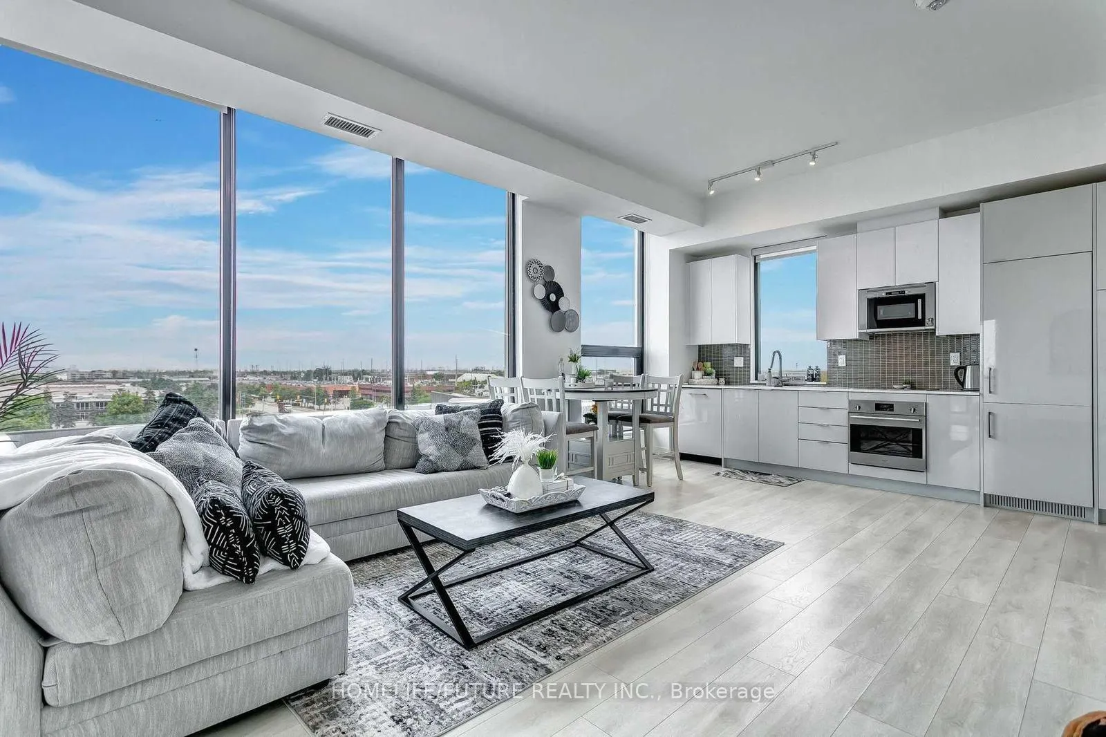 2908 Highway 7 Road, #323