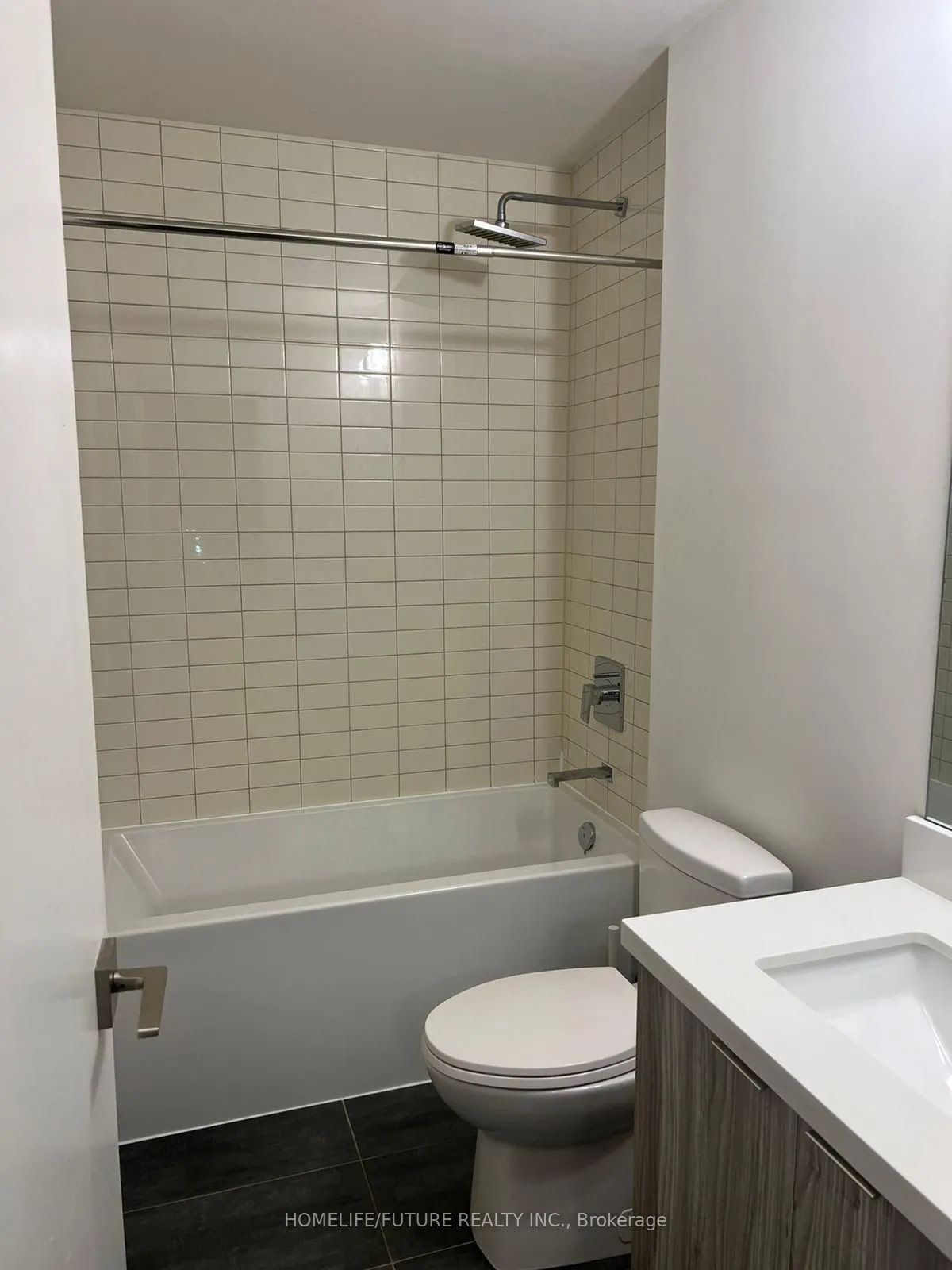 2908 Highway 7 Road, #323