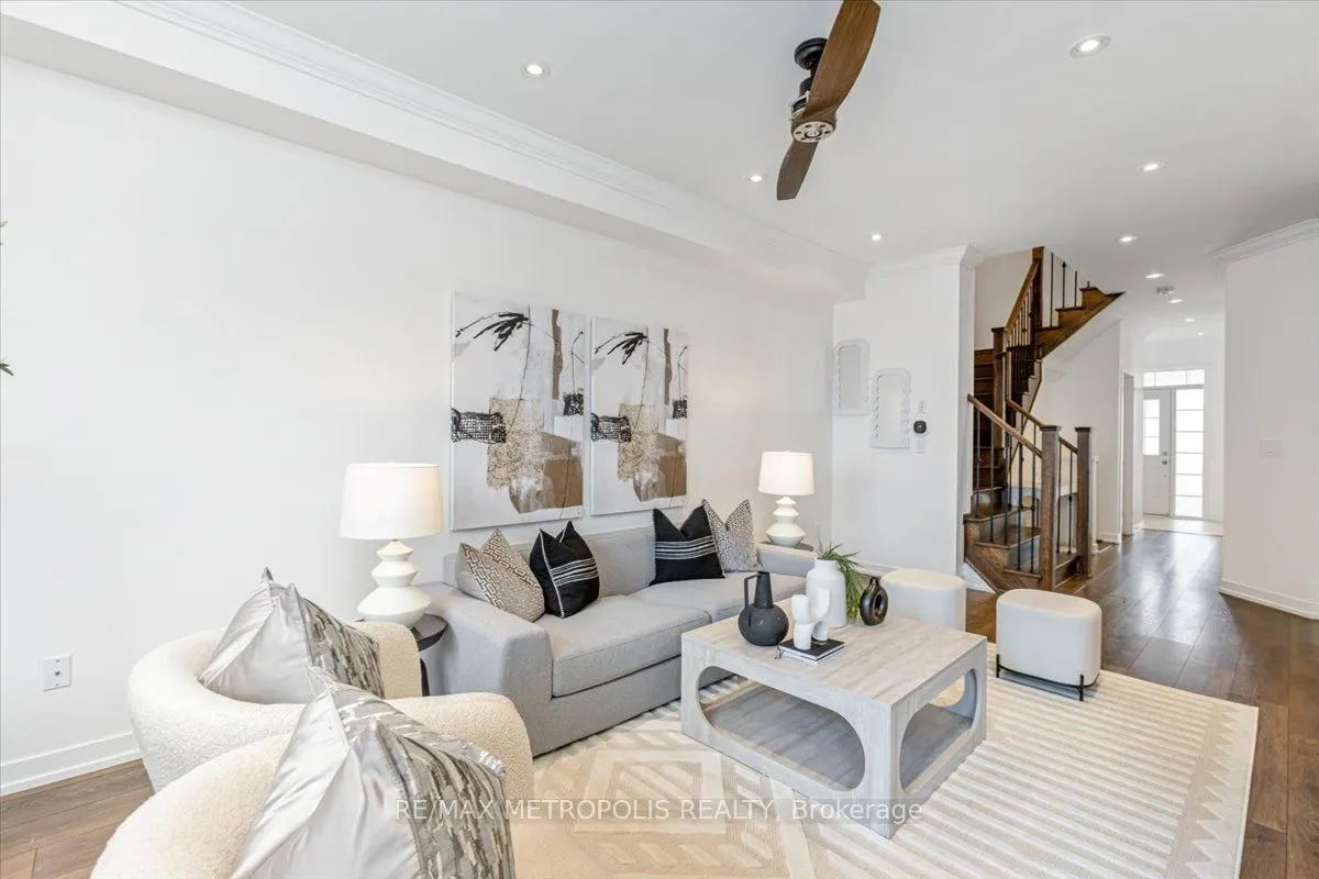 82 Dundonald Trail