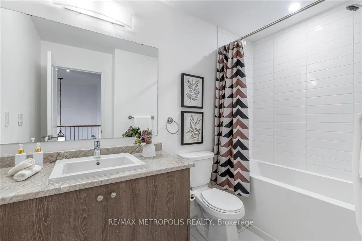 82 Dundonald Trail