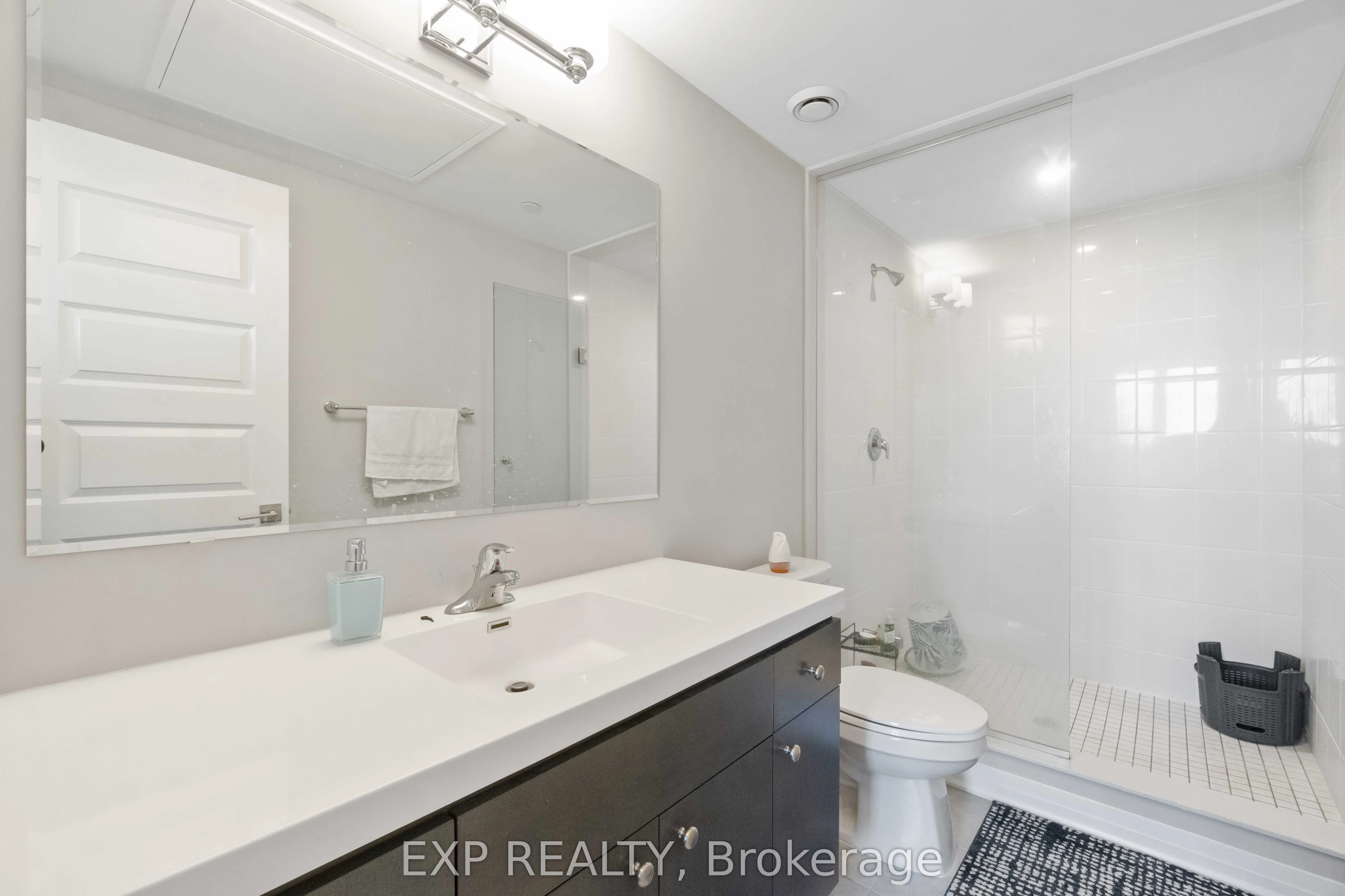 58 Adam Sellers Street, #610