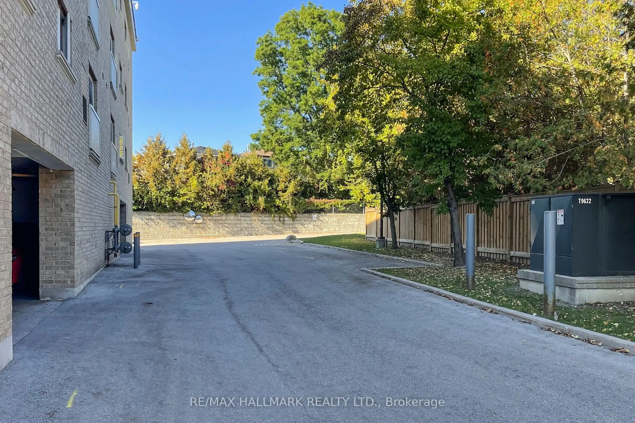 112 Simcoe Road, #1