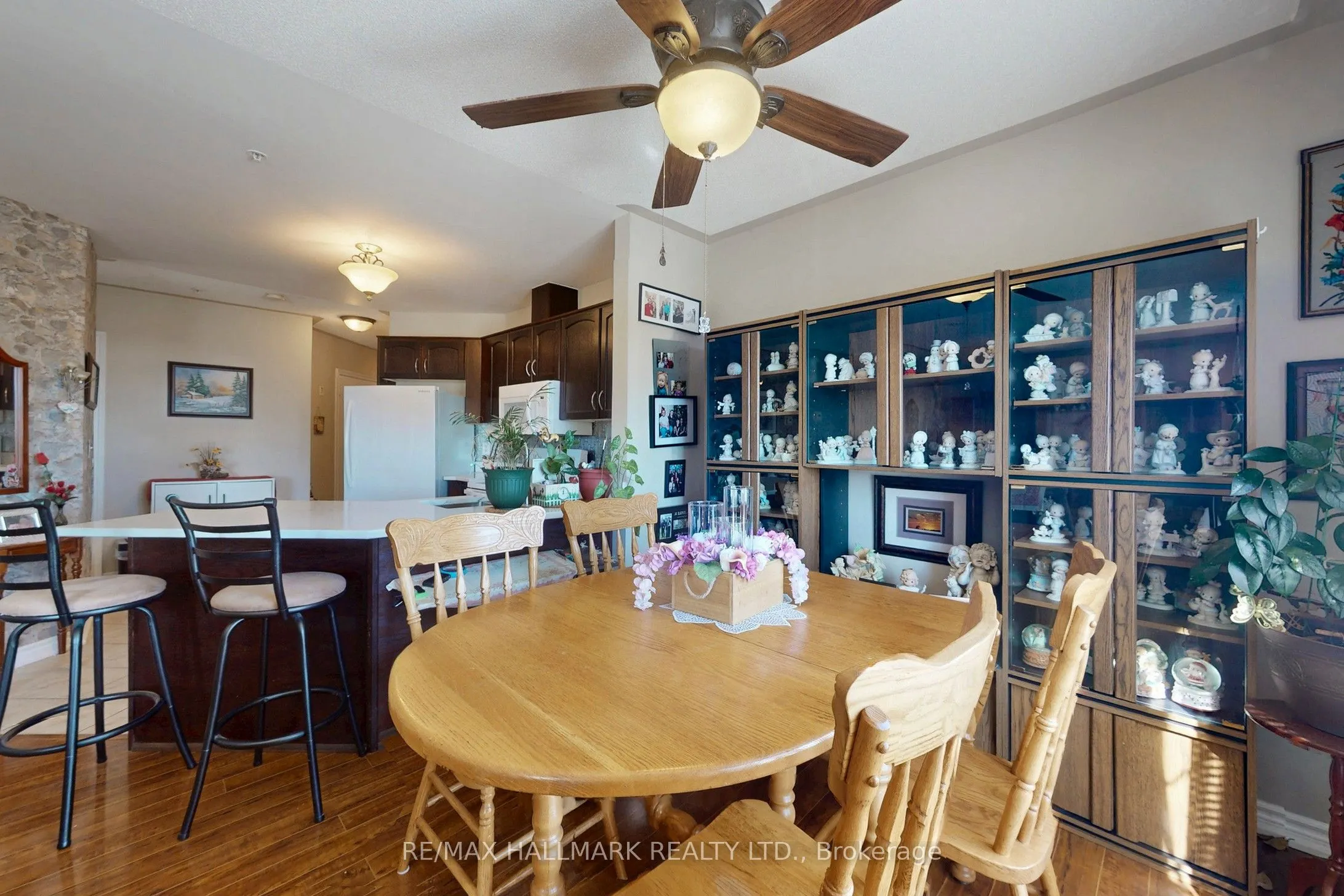 112 Simcoe Road, #1