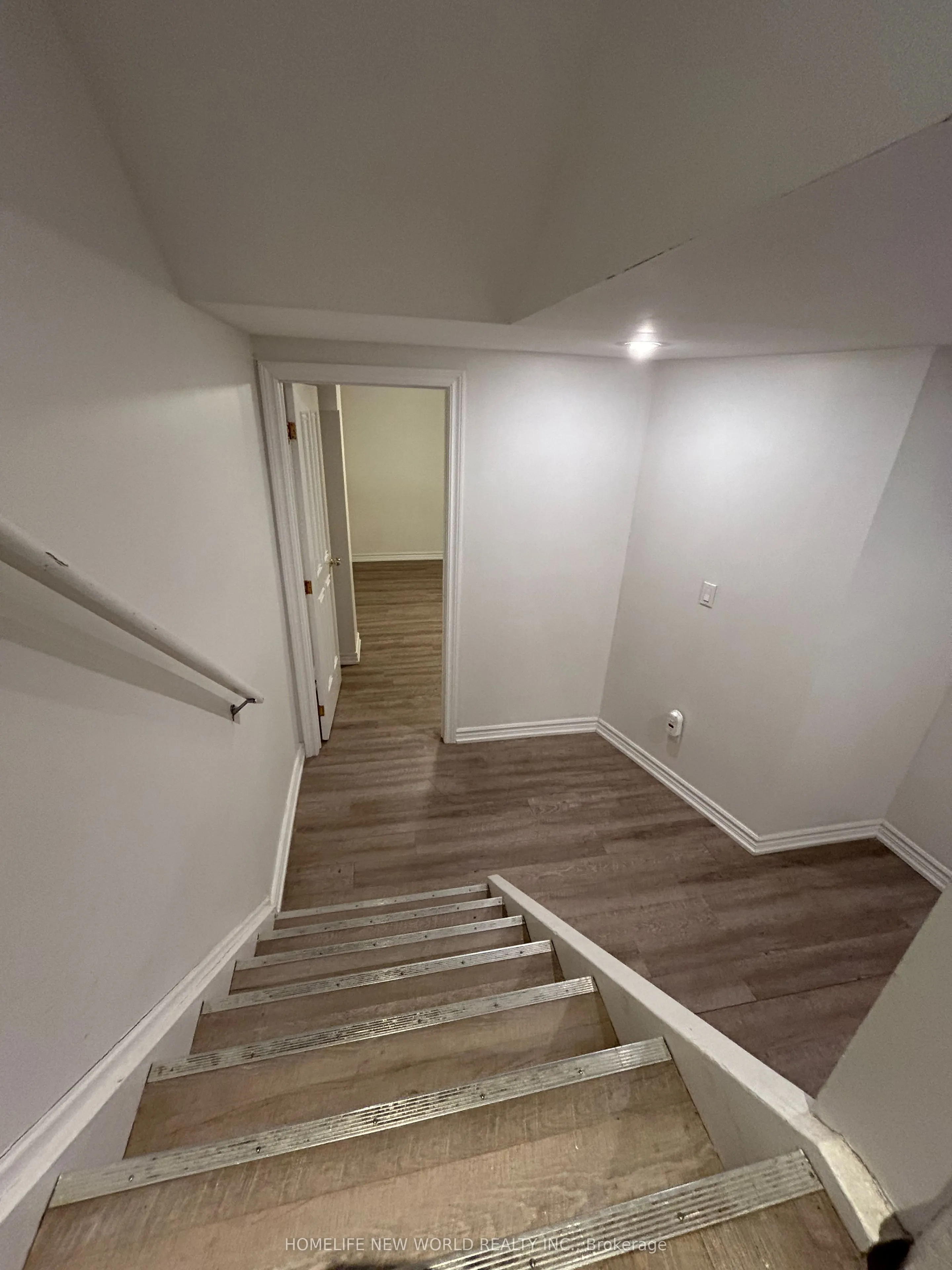 91 Pepperell Crescent