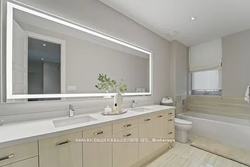 3772 Mangusta Court