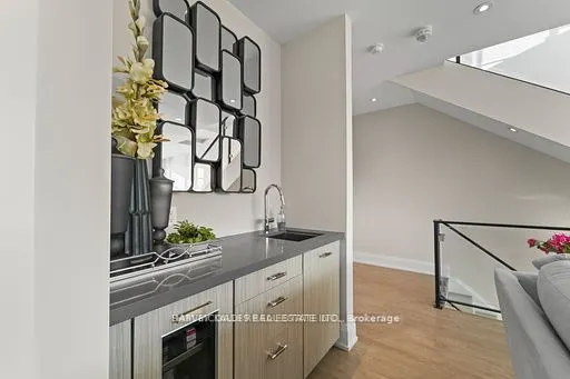 3772 Mangusta Court