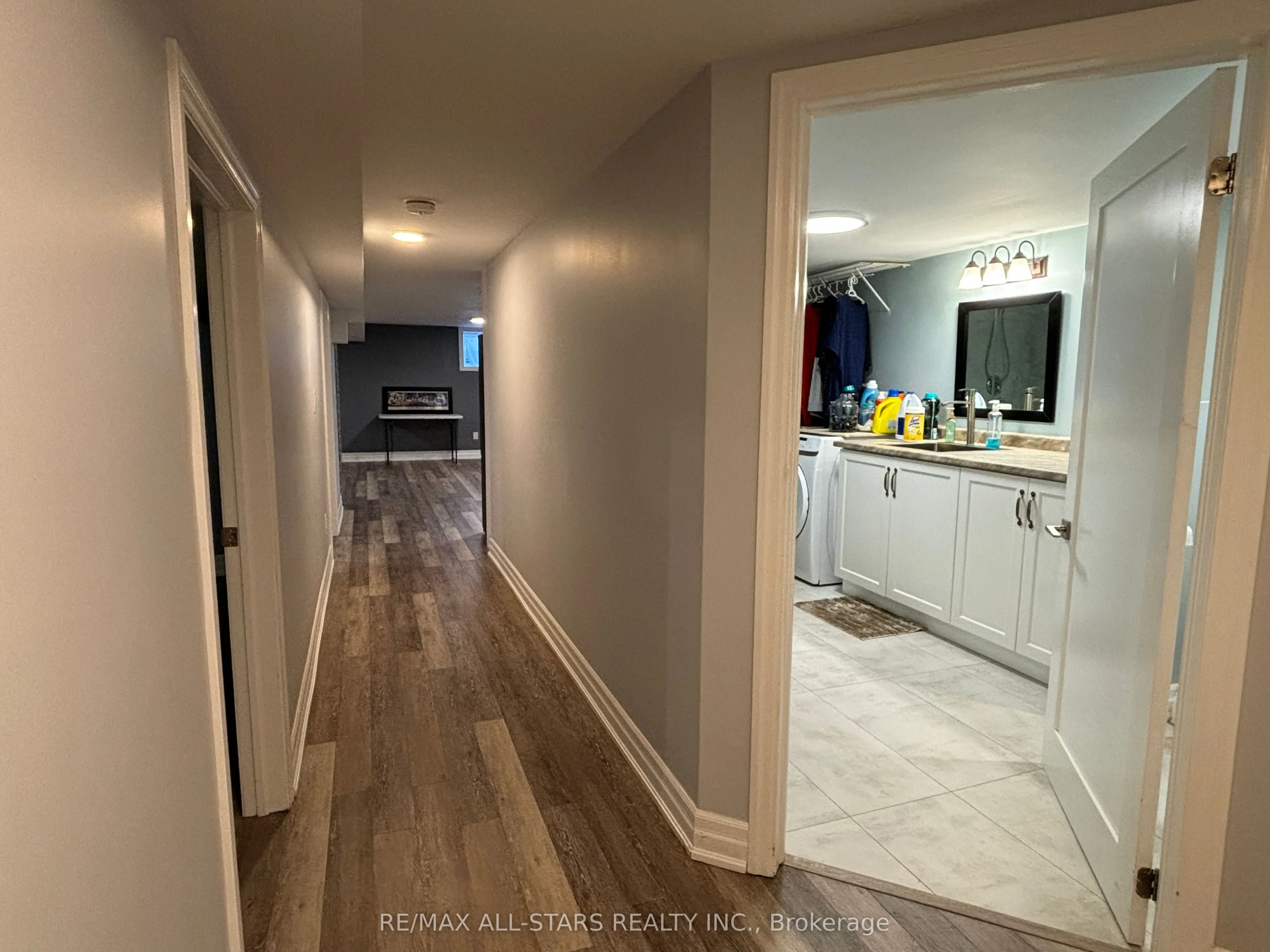 220 Pleasant Boulevard