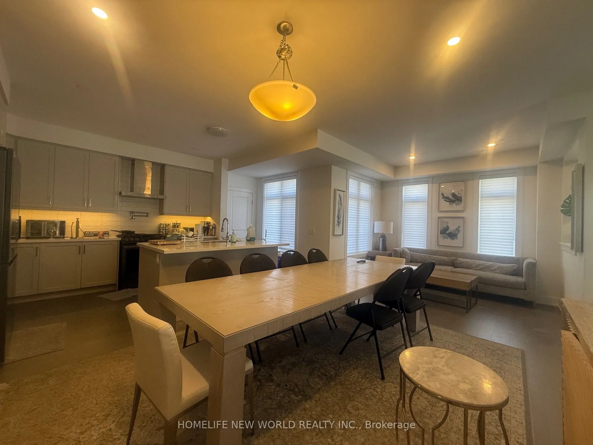 97 Guardhouse Crescent