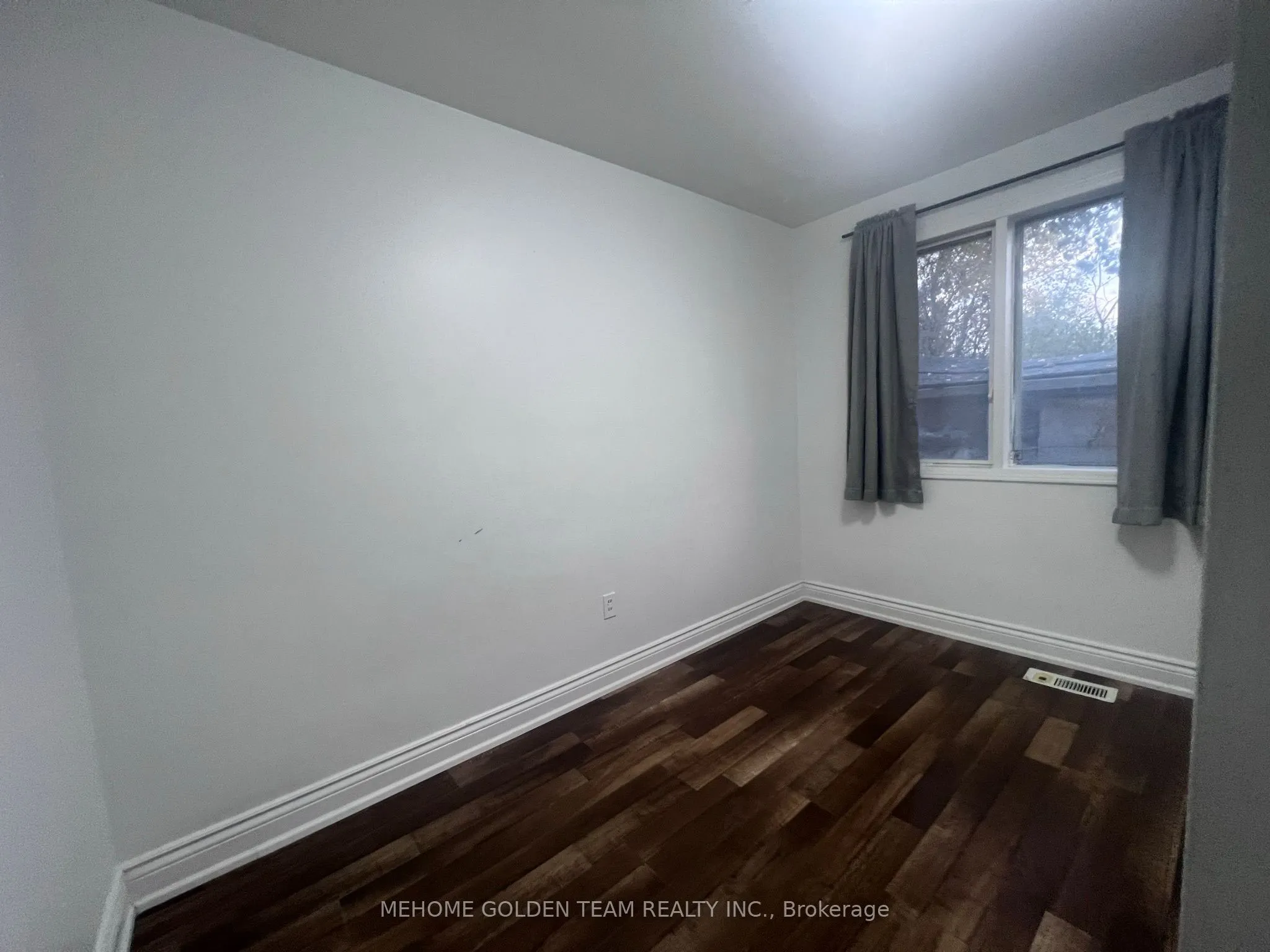 406 Becker Road, #Main
