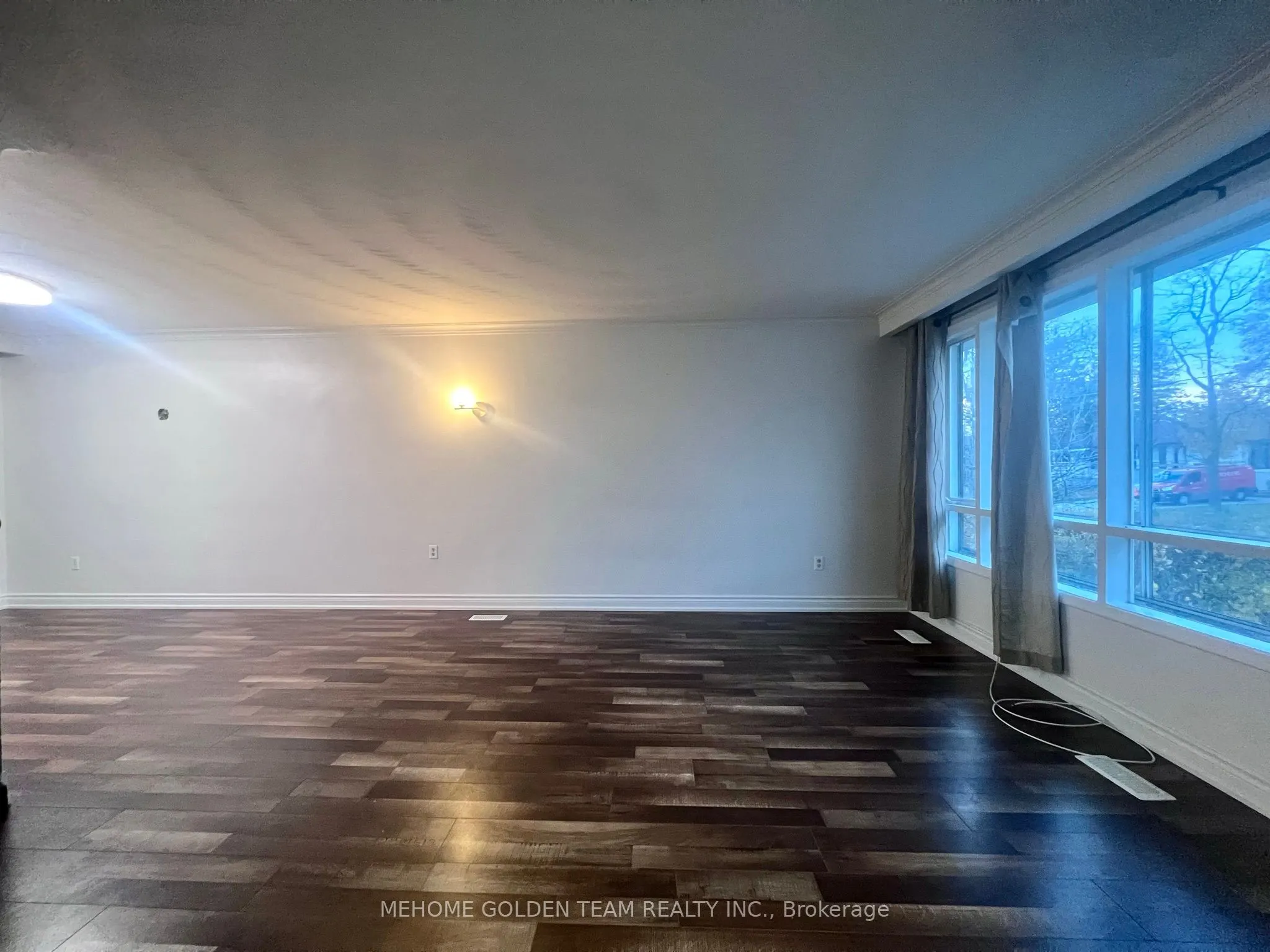 406 Becker Road, #Main