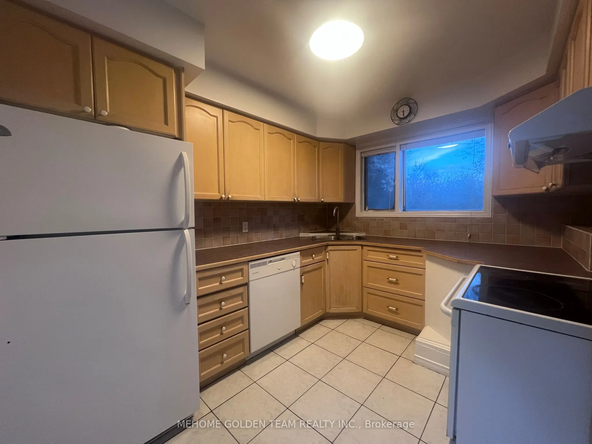 406 Becker Road, #Main