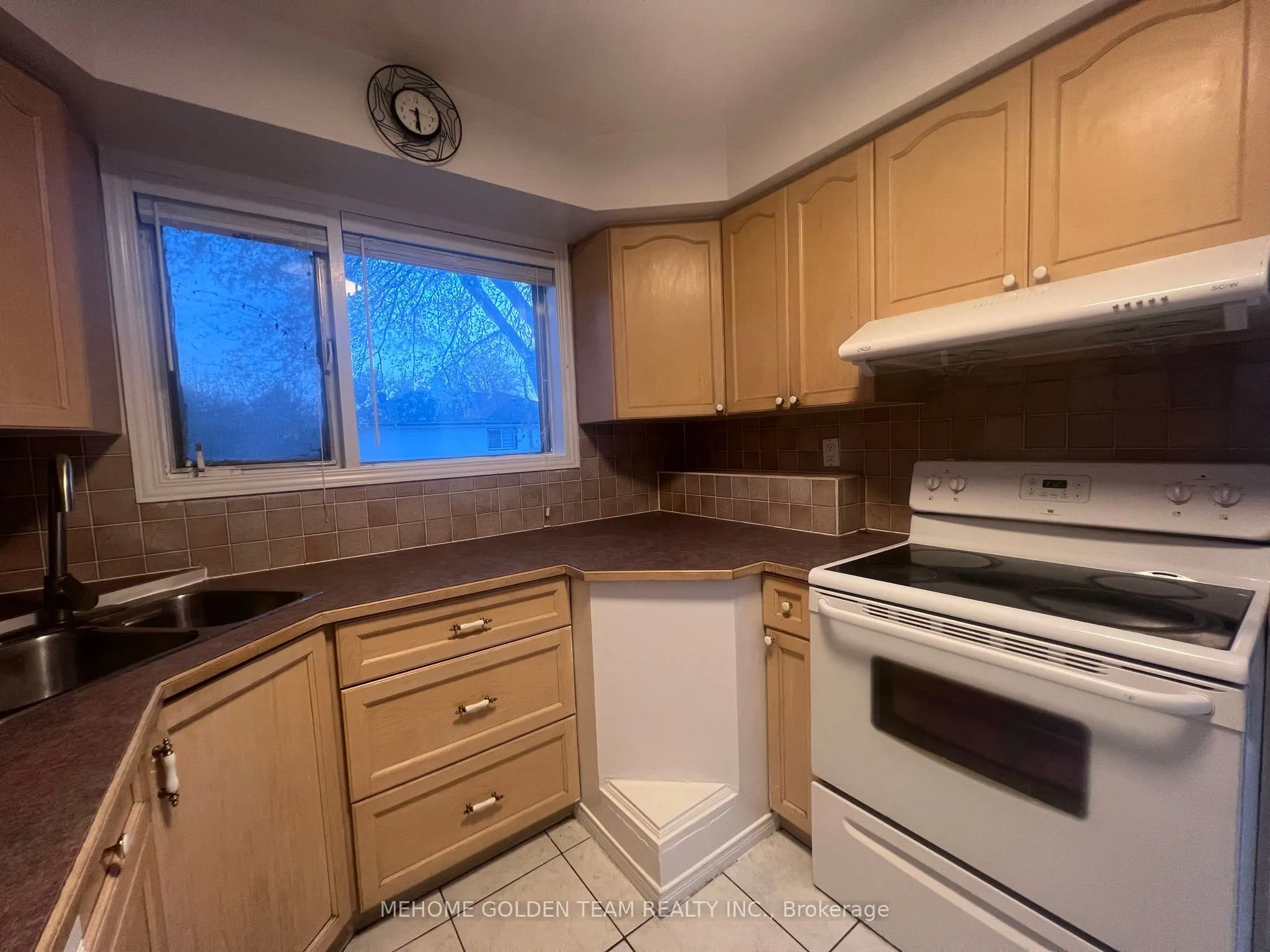 406 Becker Road, #Main