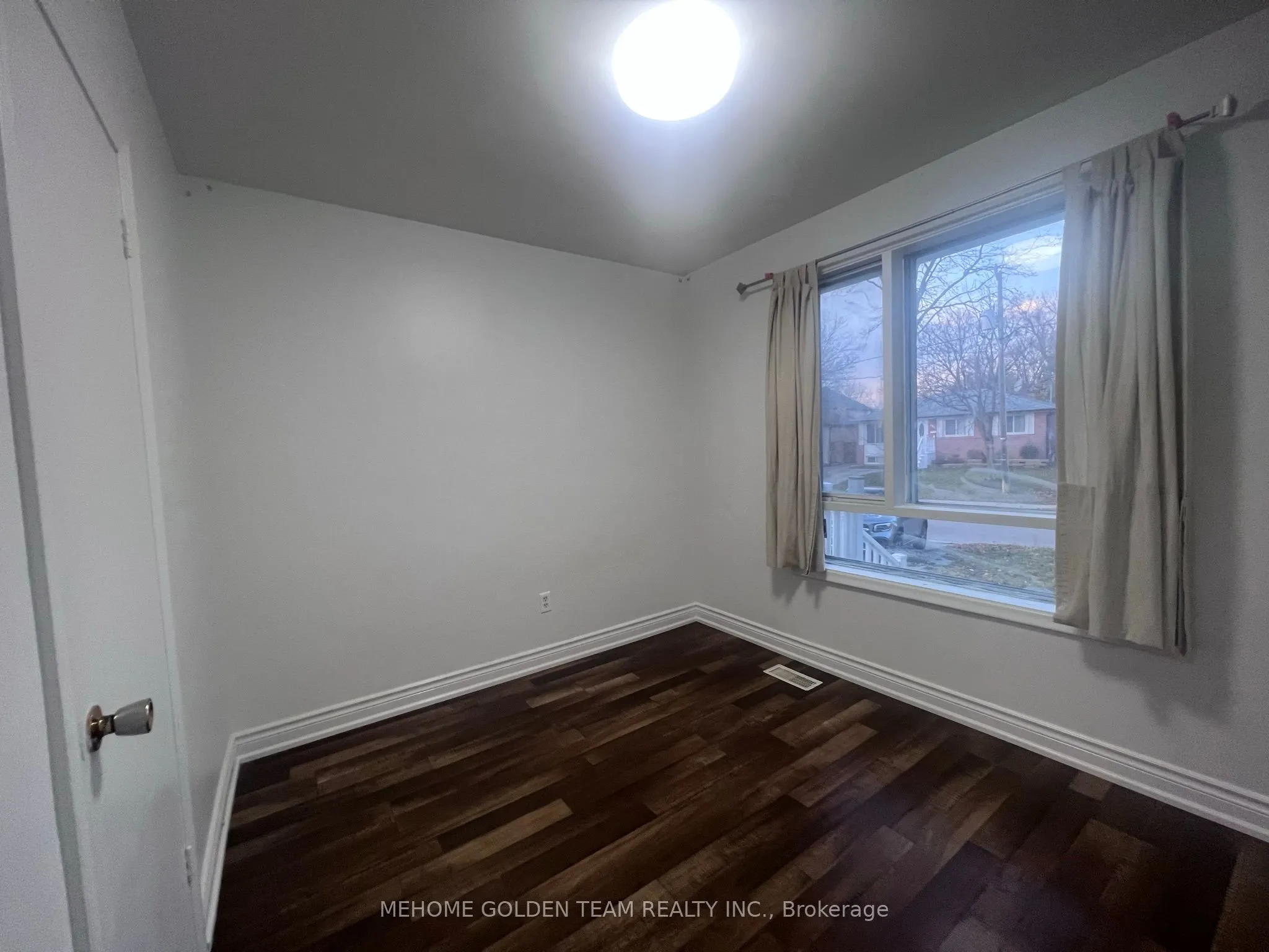 406 Becker Road, #Main