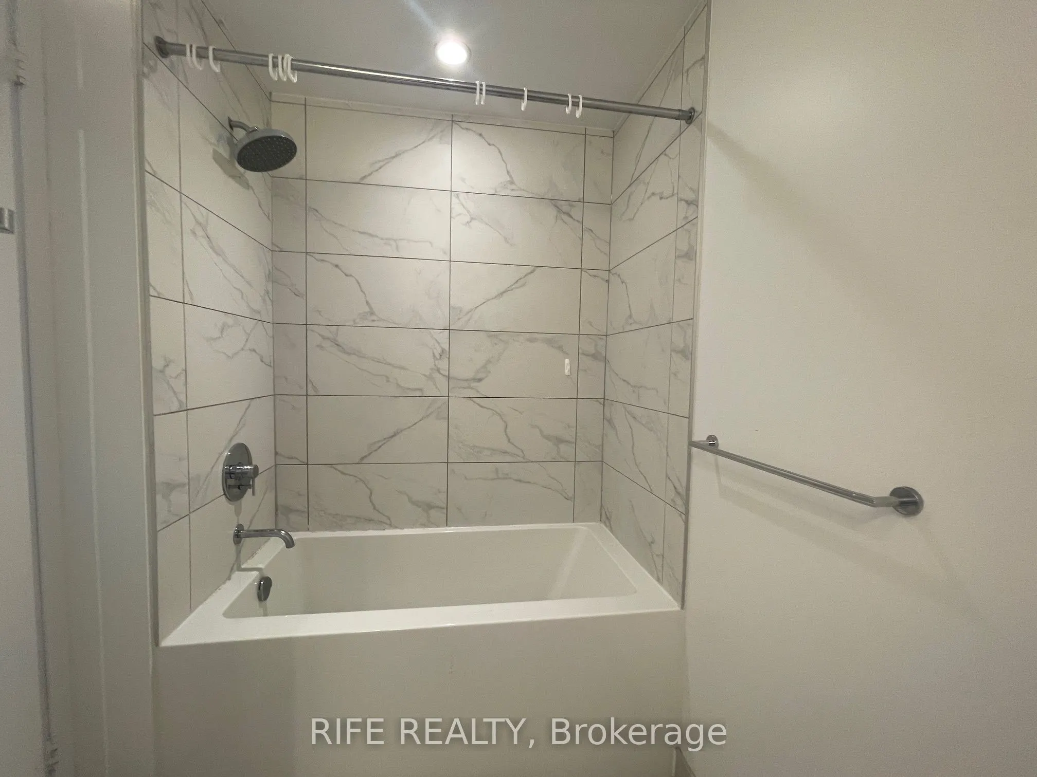 5 Buttermill Avenue, #4811