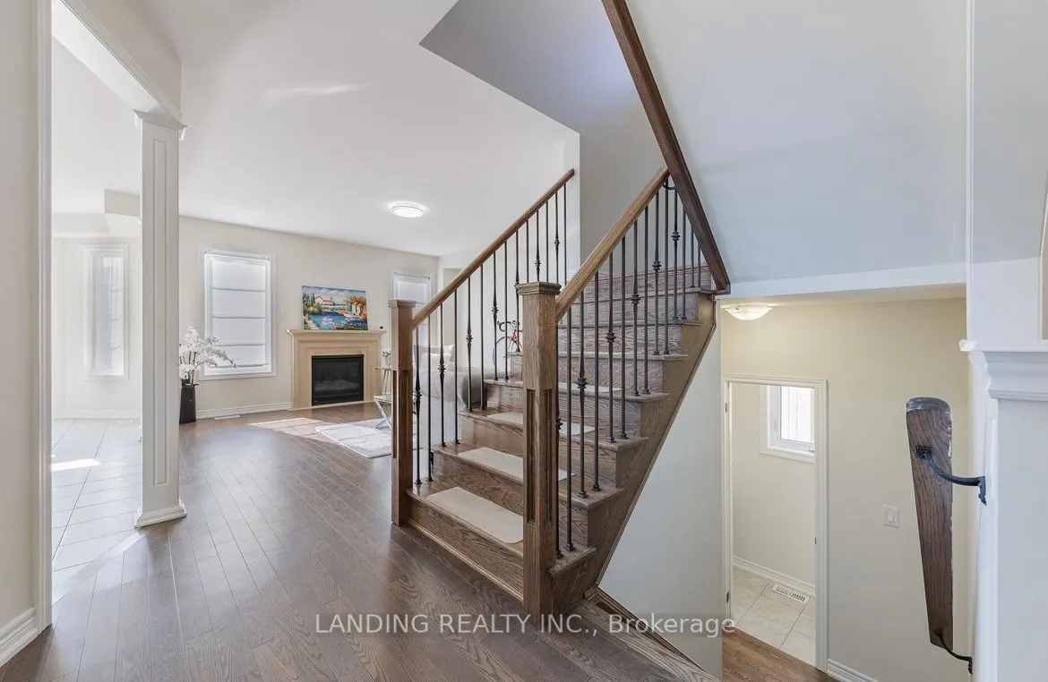 39 Bolsby Court