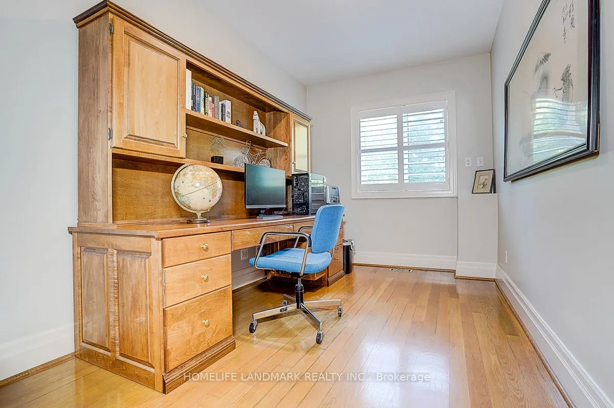 86 Muzich Place