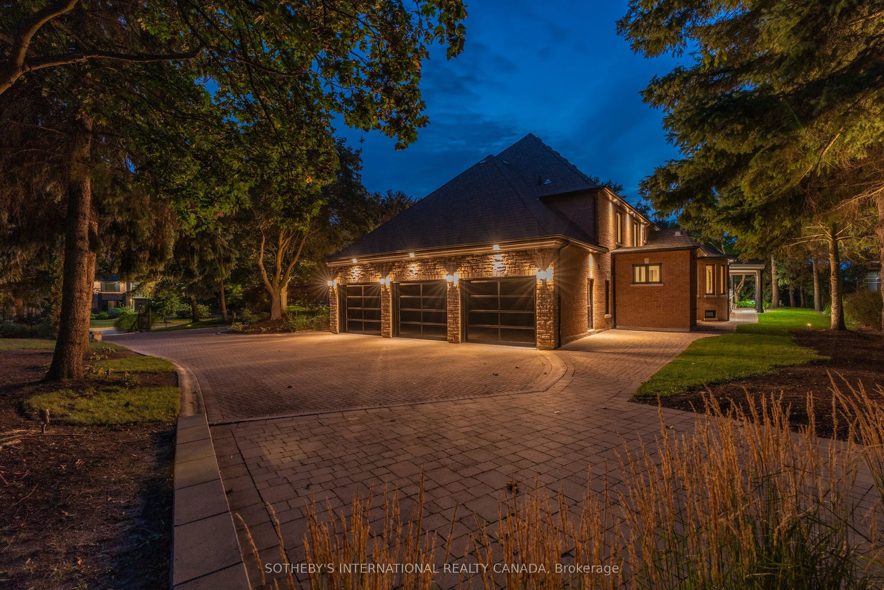 85 Cowan Drive
