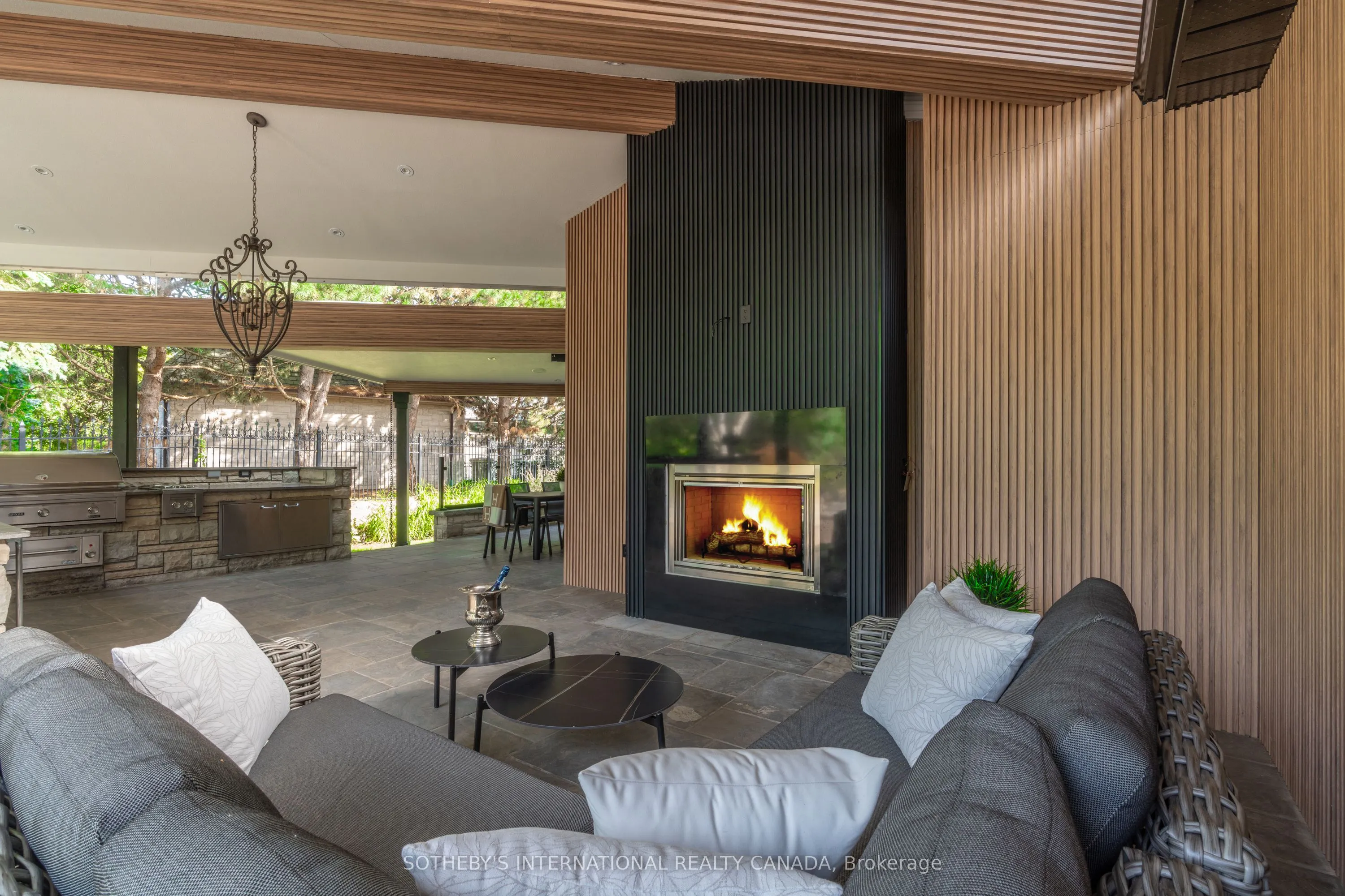 85 Cowan Drive