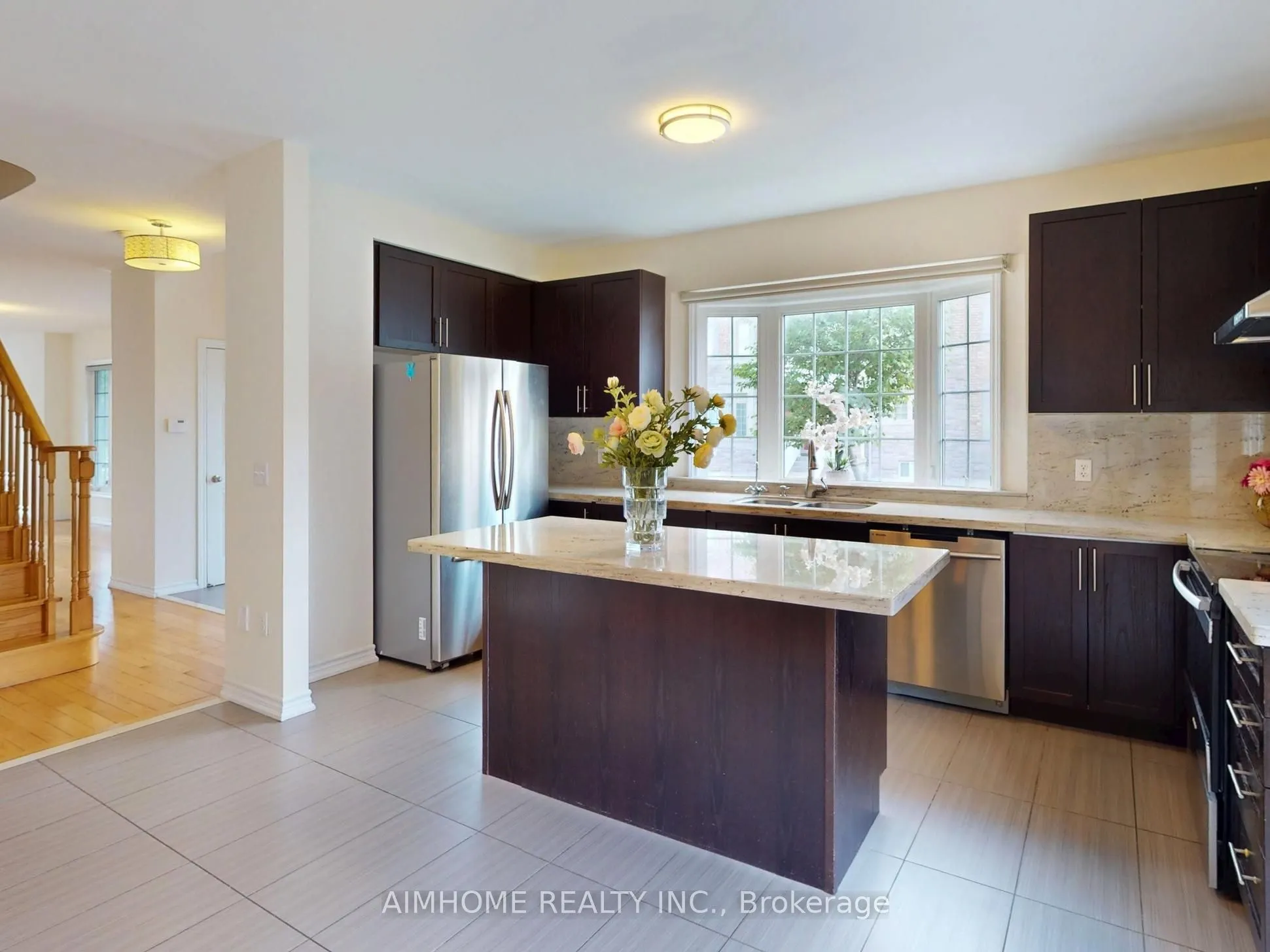 103 Evershot Crescent