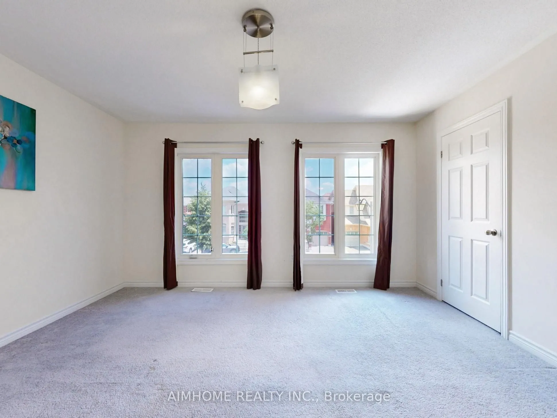 103 Evershot Crescent