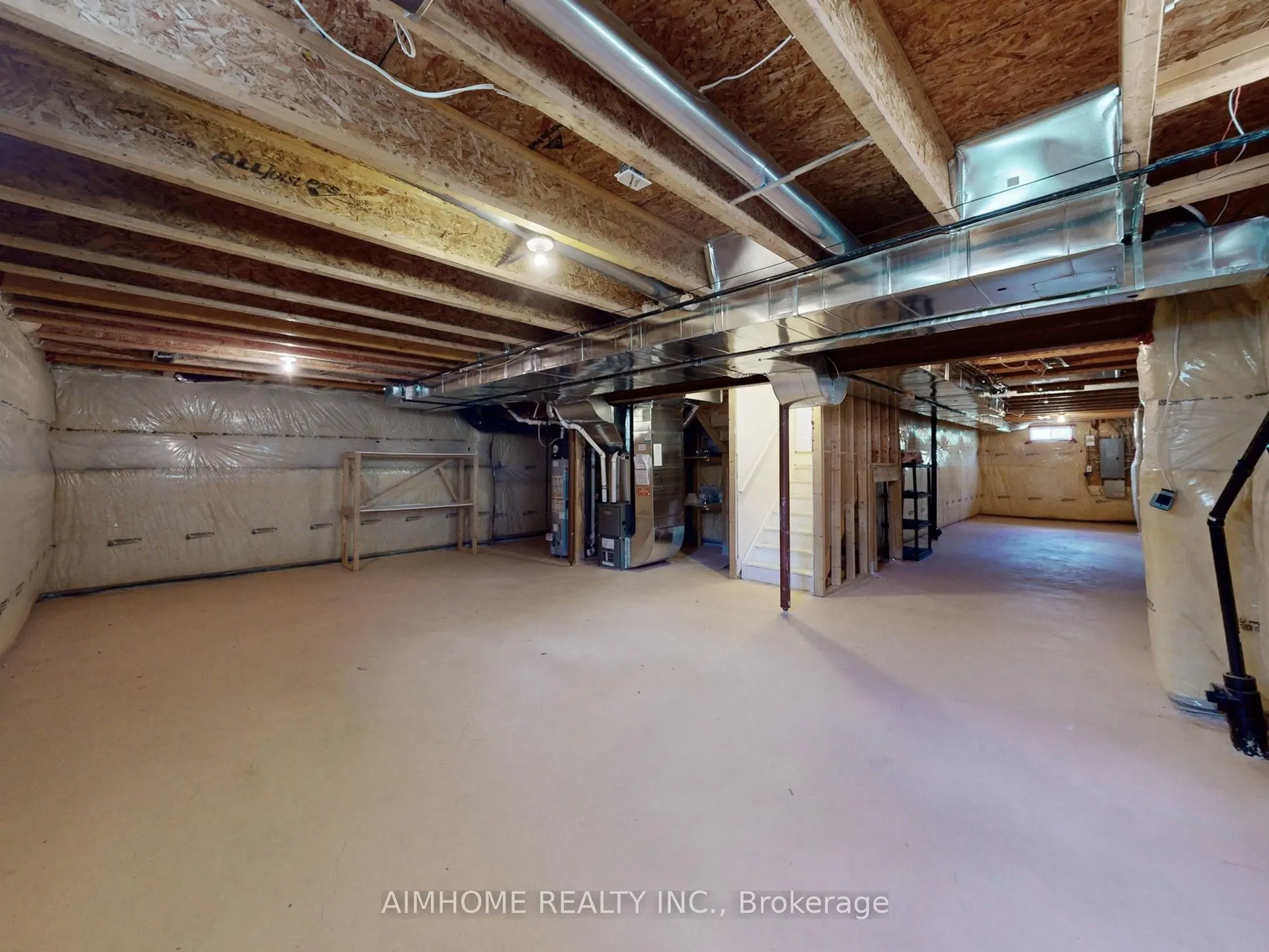 103 Evershot Crescent