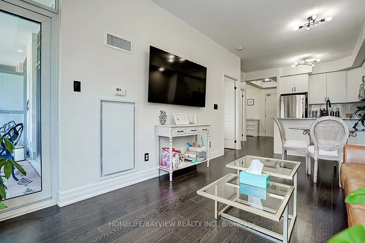 111 Civic Square Gate, #216