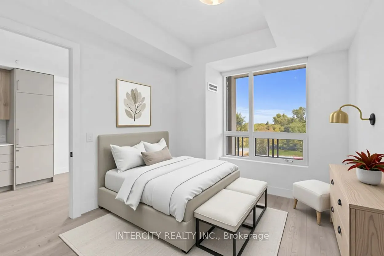 2075 King Road, #424