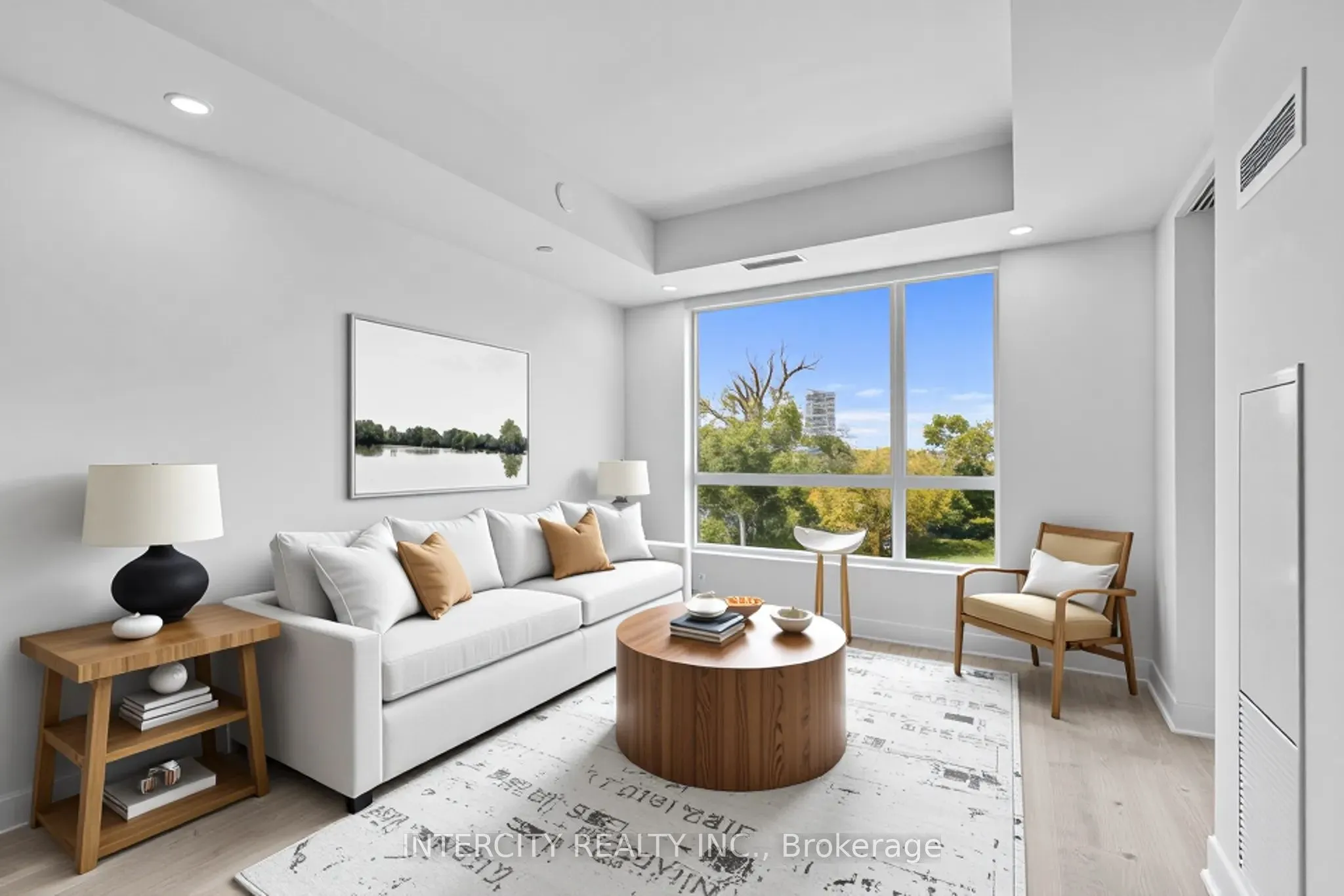 2075 King Road, #424